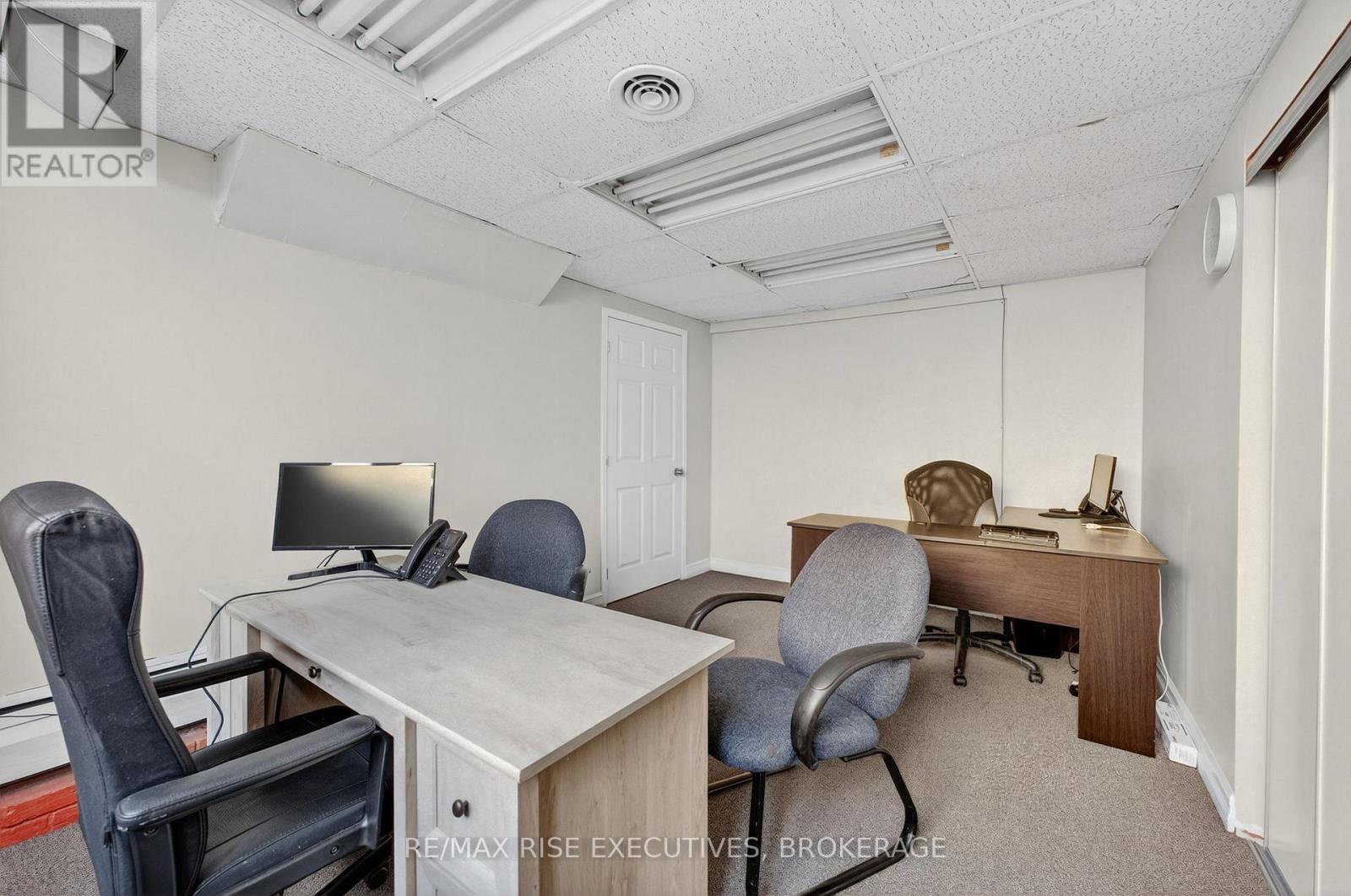 15 Montreal Street, Kingston, Ontario  K7L 3G7 - Photo 21 - X12456901