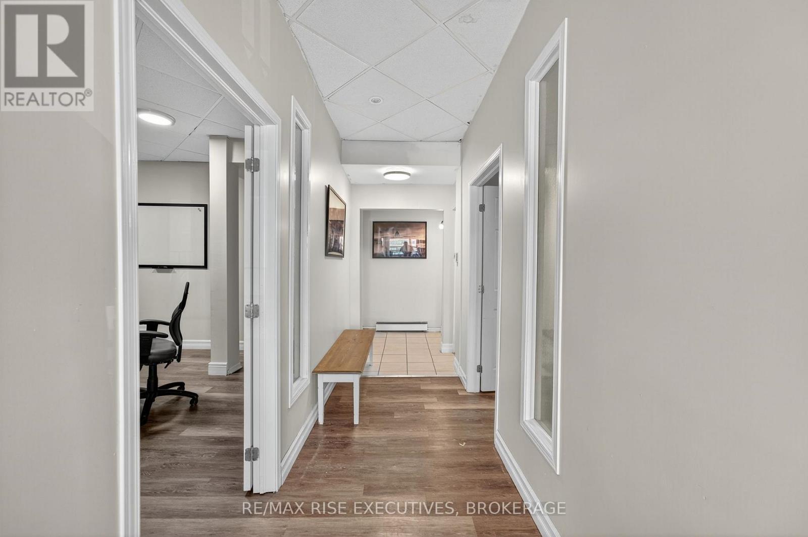 15 Montreal Street, Kingston, Ontario  K7L 3G7 - Photo 6 - X12456901
