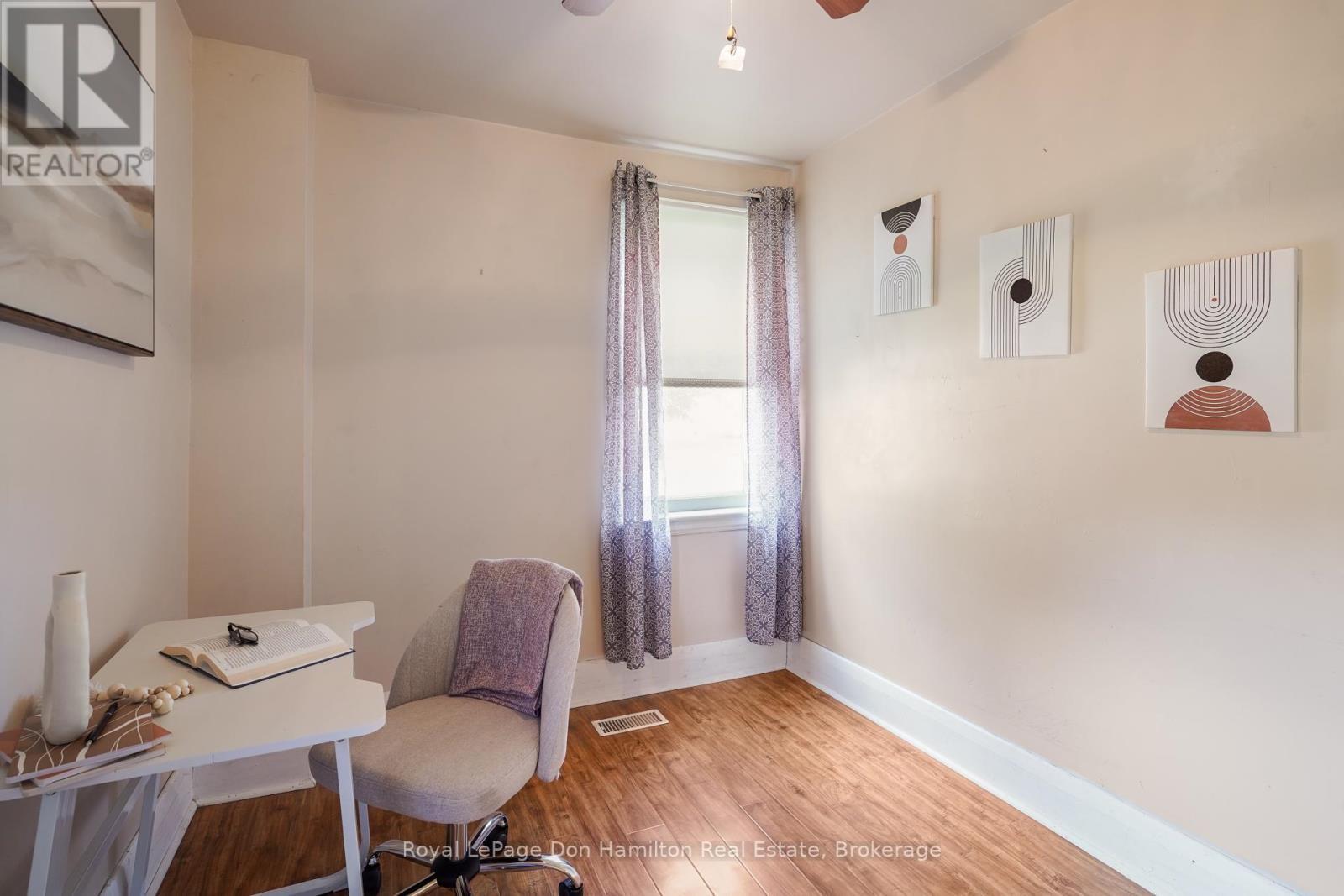 21 Elgin Street, Southwest Middlesex, Ontario  N0L 1A0 - Photo 21 - X12456911