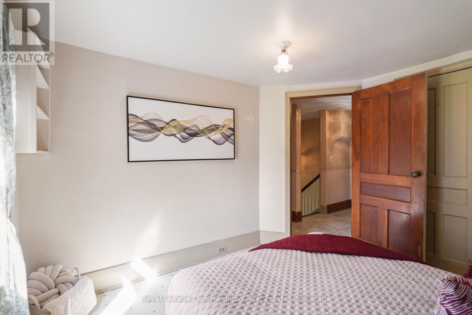 21 Elgin Street, Southwest Middlesex, Ontario  N0L 1A0 - Photo 29 - X12456911