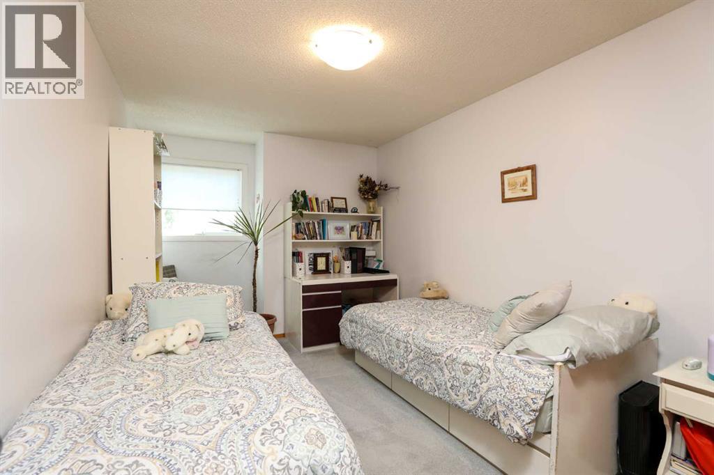 112 Edgewood Boulevard W, Lethbridge, Alberta  T1K 5Z7 - Photo 13 - A2262621