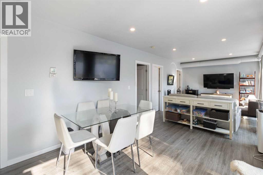 4 Heston Street Nw, Calgary, Alberta  T2K 2C1 - Photo 6 - A2257295