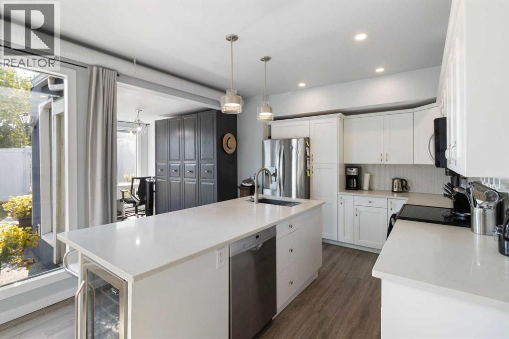 4 Heston Street Nw, Calgary, Alberta  T2K 2C1 - Photo 13 - A2257295