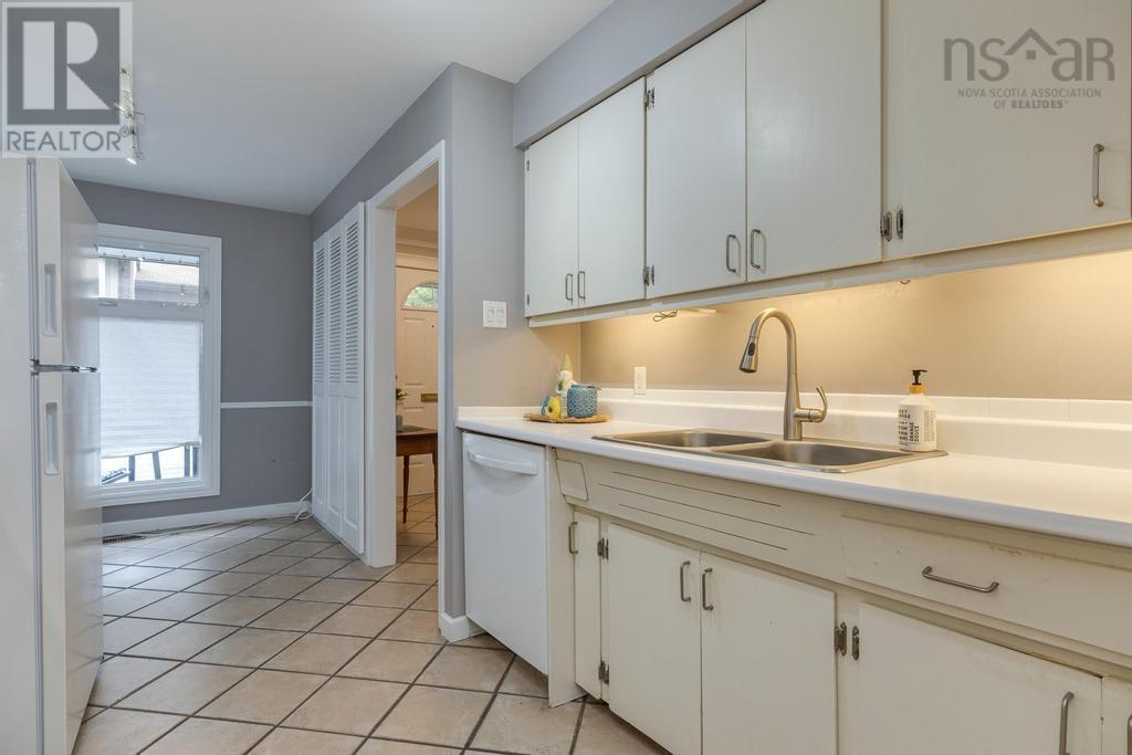 30 Garden Court Terrace, Dartmouth, Nova Scotia  B3A 3S6 - Photo 8 - 202521698