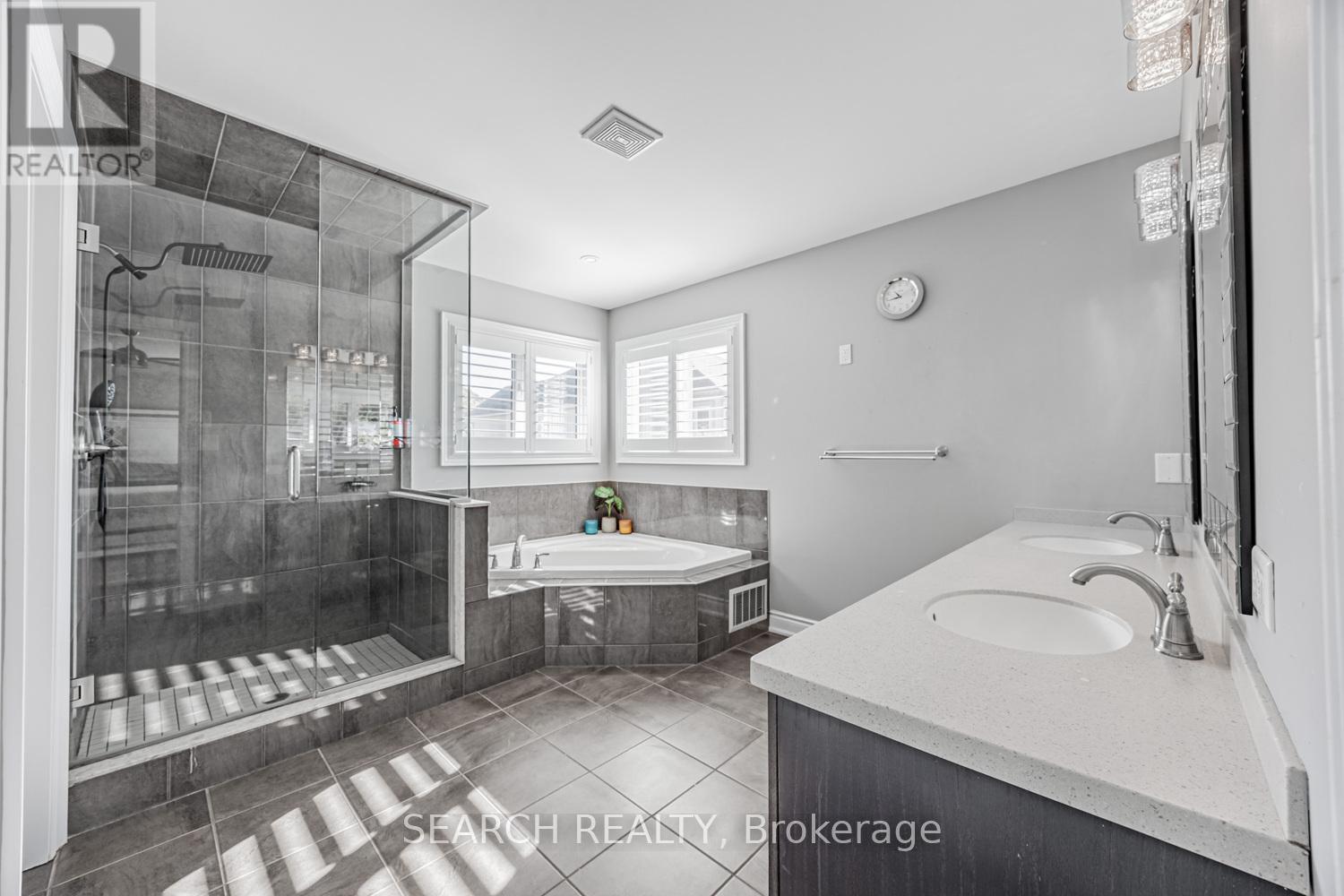 11 Elmer Adams Drive, Clarington, Ontario  L1E 0G8 - Photo 23 - E12454198