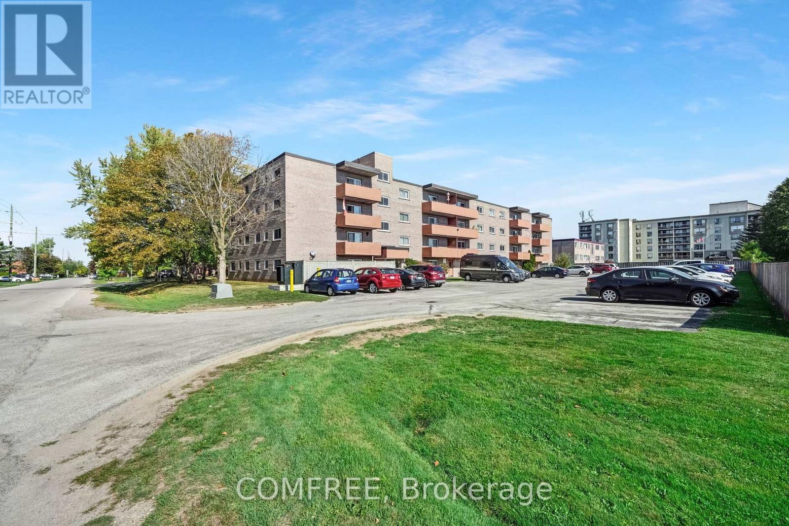 207 - 184 Eighth Street, Collingwood, Ontario  L9Y 2C8 - Photo 3 - S12456917