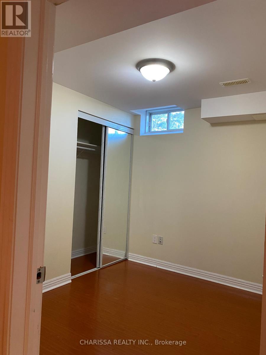 Bsmt - 3417 Jorie Crescent, Mississauga, Ontario  L5M 7G6 - Photo 18 - W12361325