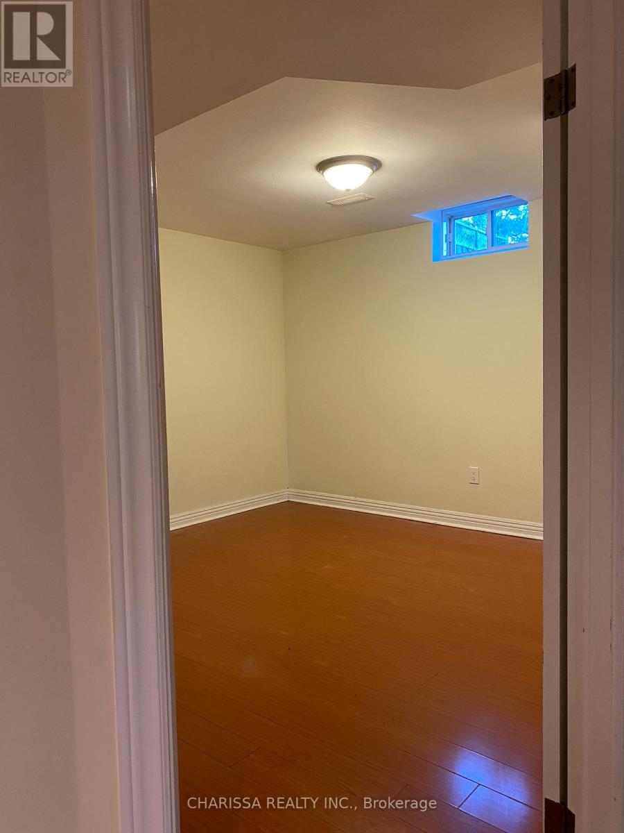 Bsmt - 3417 Jorie Crescent, Mississauga, Ontario  L5M 7G6 - Photo 22 - W12361325