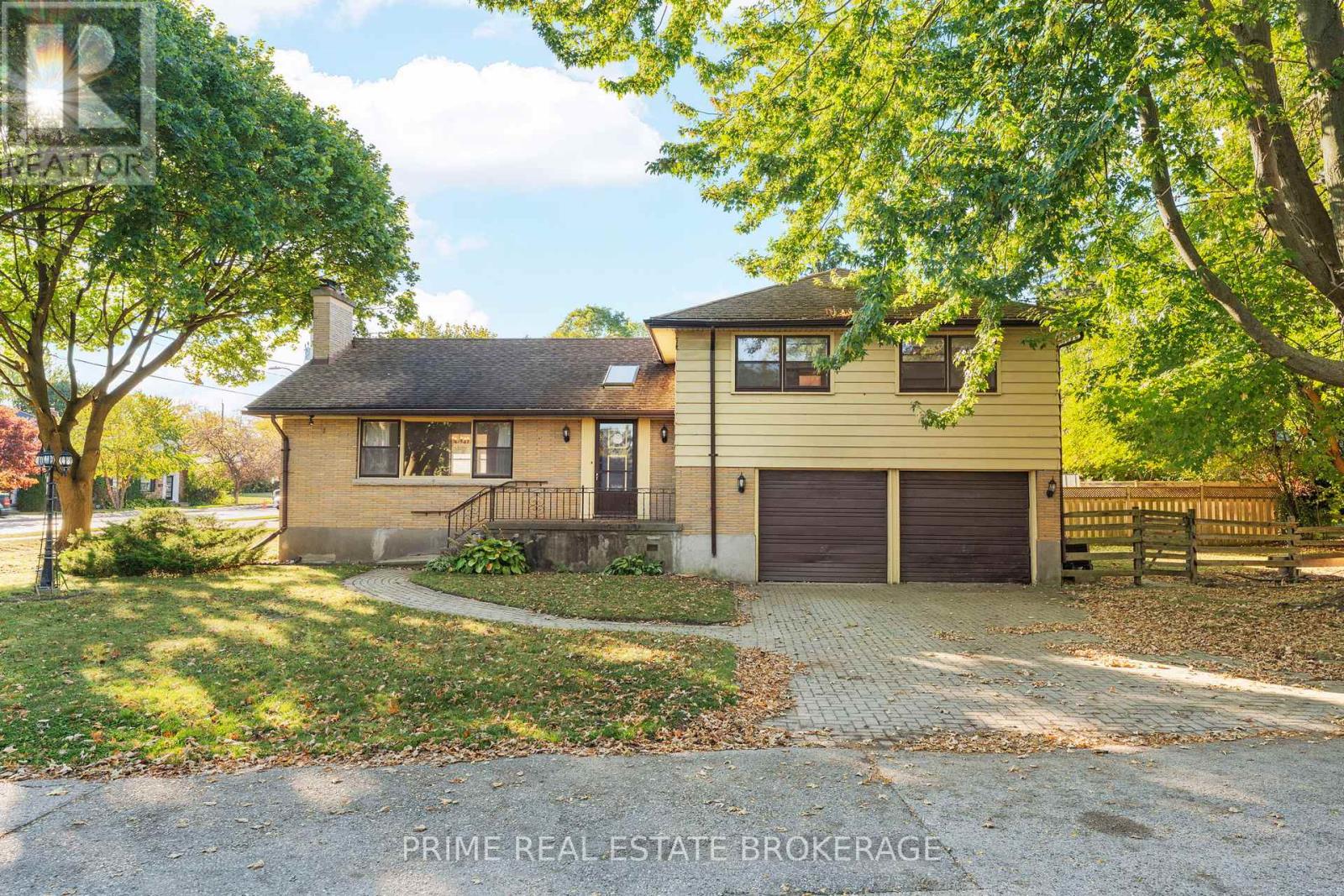 367 RIDOUT STREET, London South, Ontario