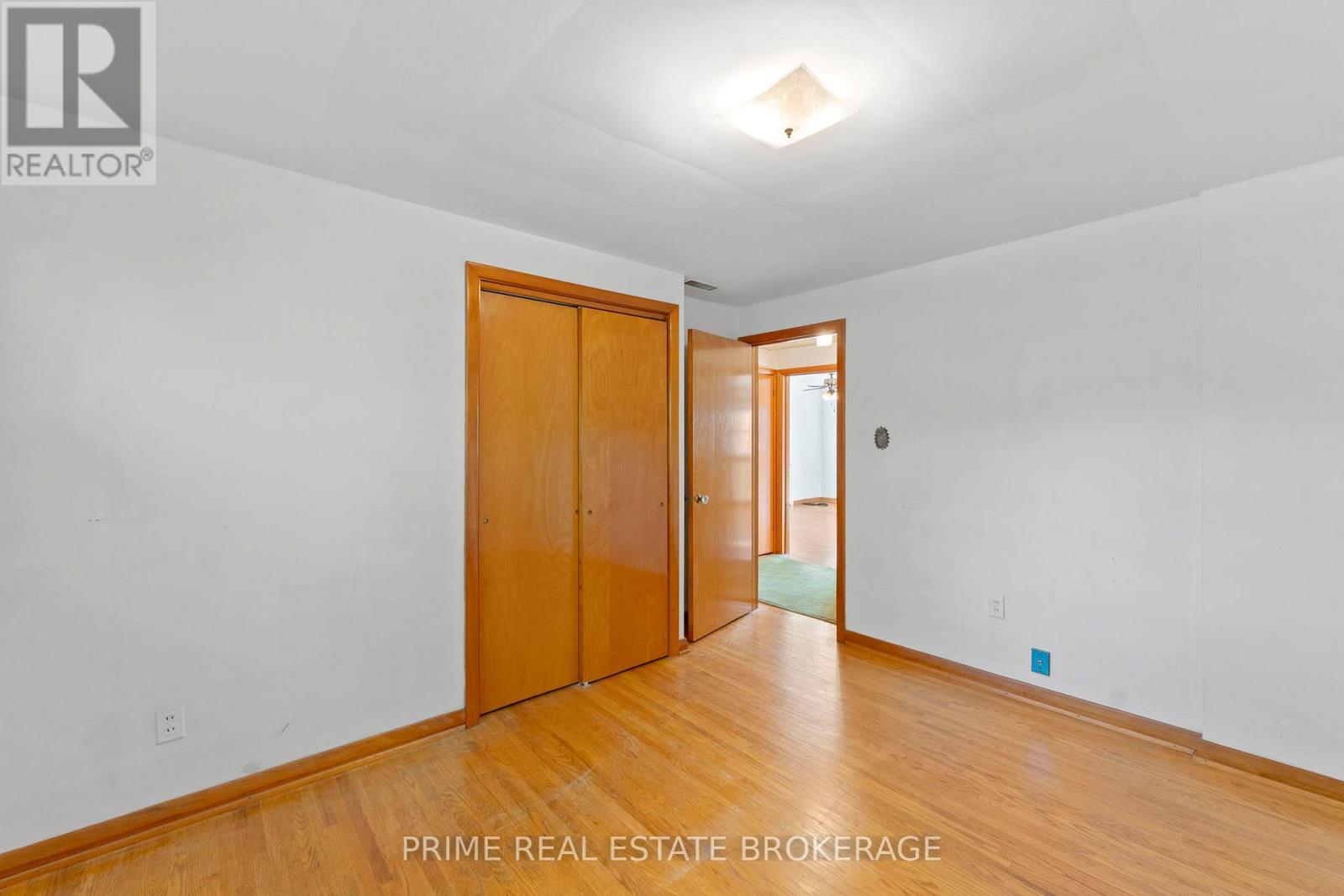 367 Ridout Street, London South, Ontario  N6C 3Z8 - Photo 16 - X12456916