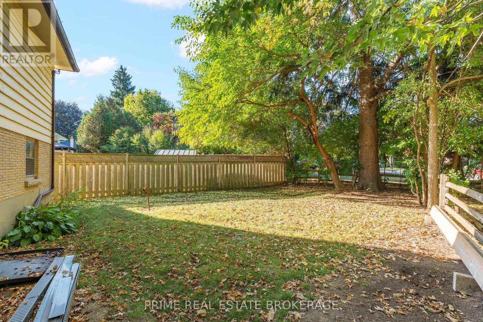 367 Ridout Street, London South, Ontario  N6C 3Z8 - Photo 33 - X12456916
