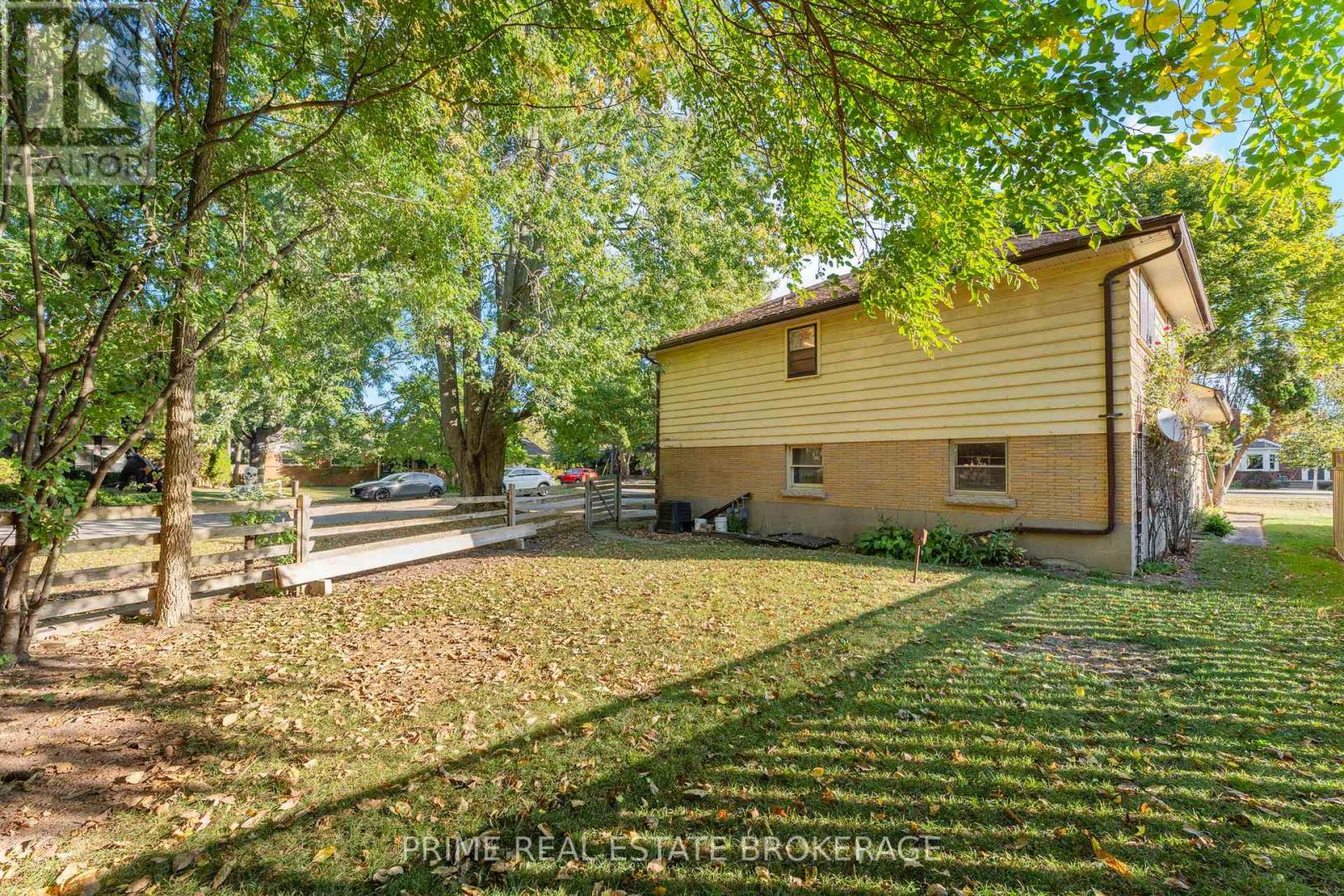 367 Ridout Street, London South, Ontario  N6C 3Z8 - Photo 35 - X12456916