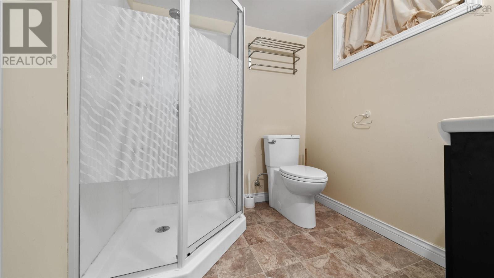 7038 Pearson Drive, Halifax, Nova Scotia  B3L 2K8 - Photo 41 - 202525567