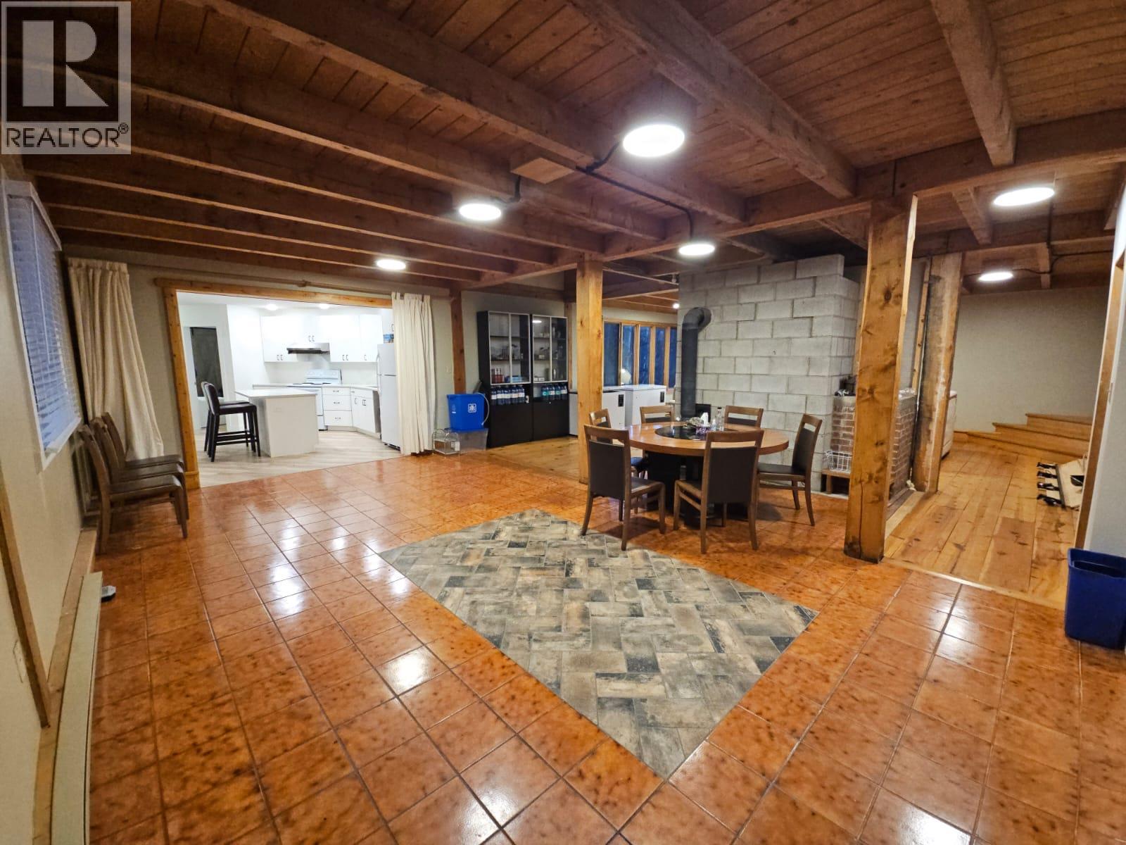 2601 Calliou Road, Chetwynd, British Columbia  V0C 1J0 - Photo 7 - 10365424