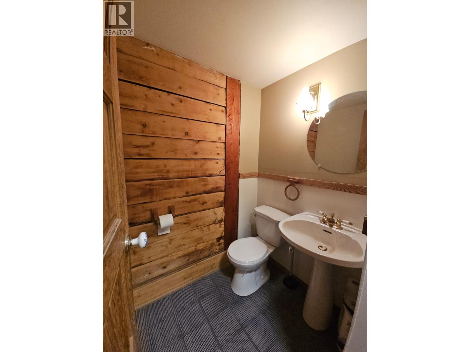 2601 Calliou Road, Chetwynd, British Columbia  V0C 1J0 - Photo 60 - 10365424