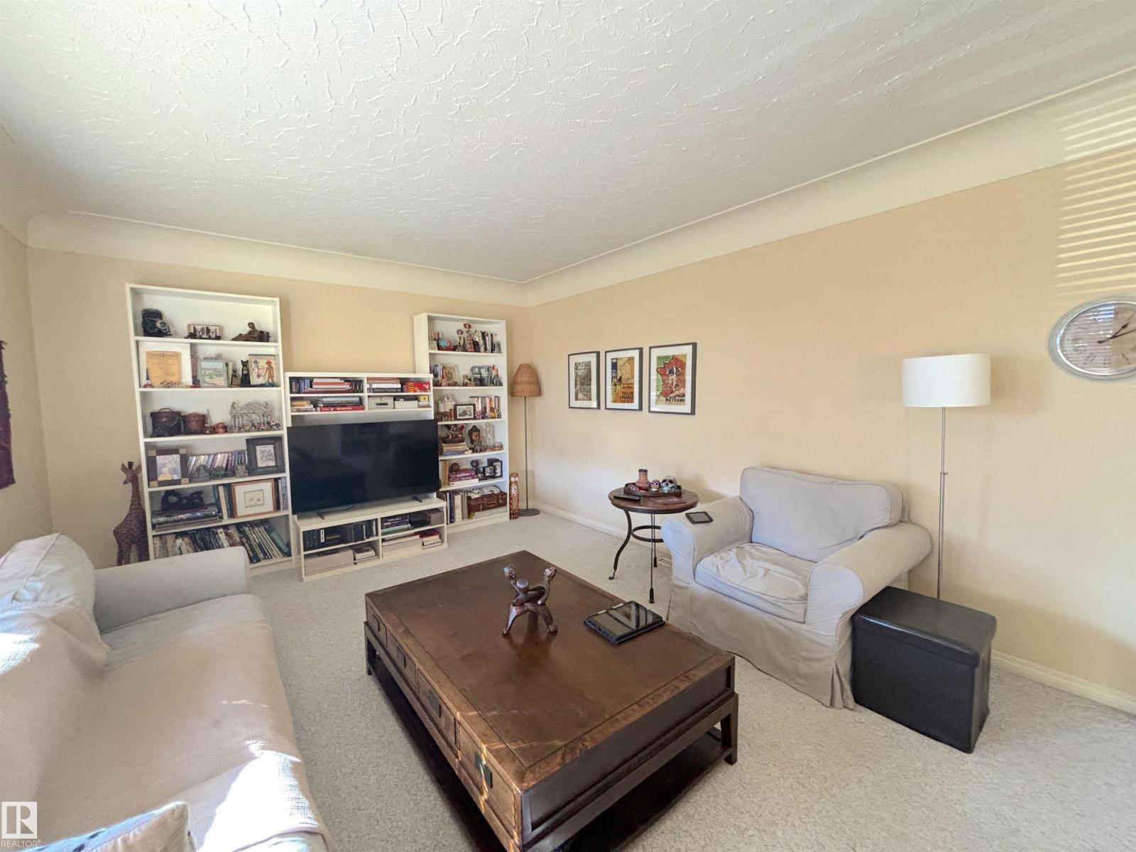 8516 64 Av Nw, Edmonton, Alberta  T6E 0M7 - Photo 3 - E4461691