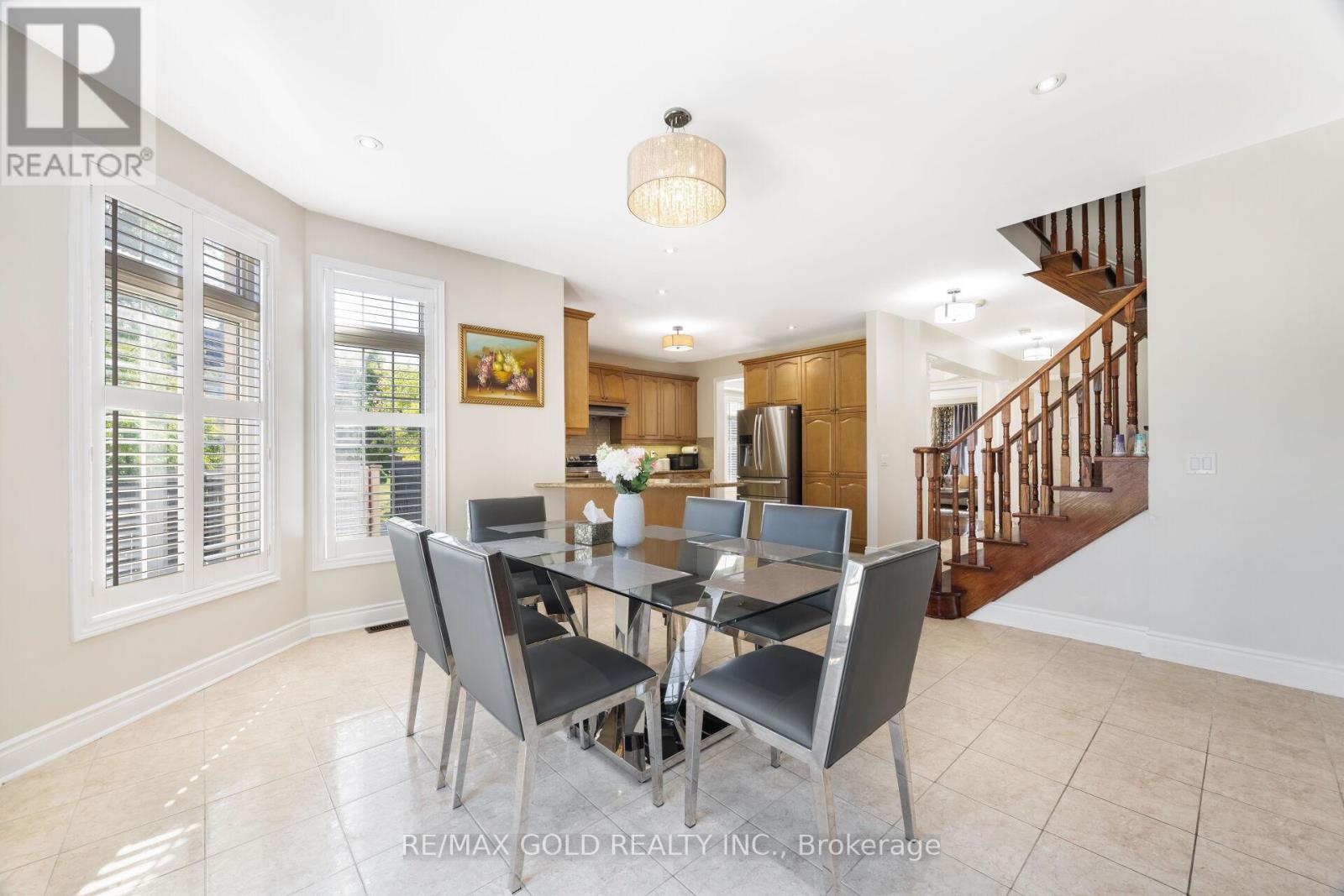 19 Eiffel Boulevard N, Brampton, Ontario  L6P 1V9 - Photo 17 - W12456771
