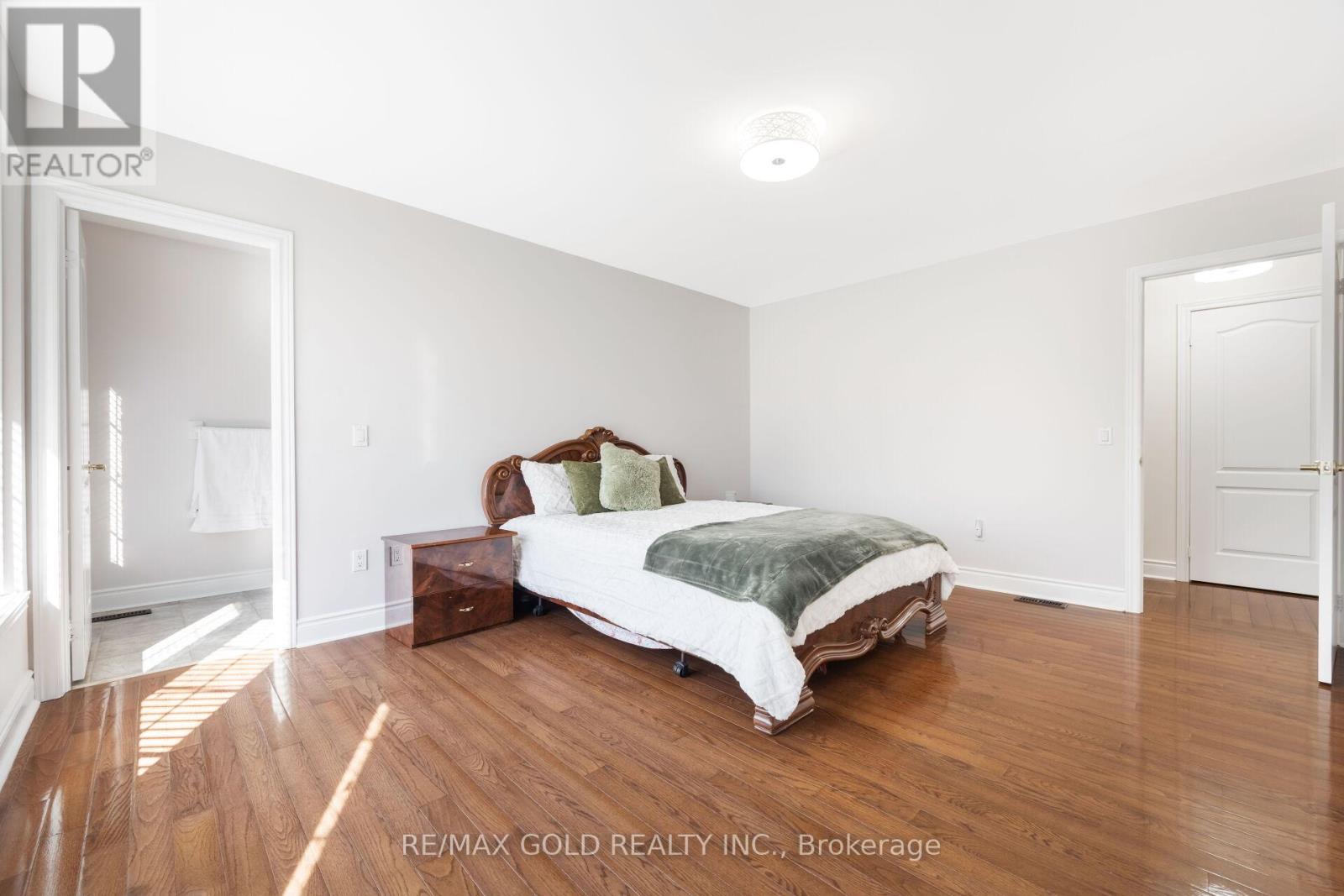 19 Eiffel Boulevard N, Brampton, Ontario  L6P 1V9 - Photo 40 - W12456771