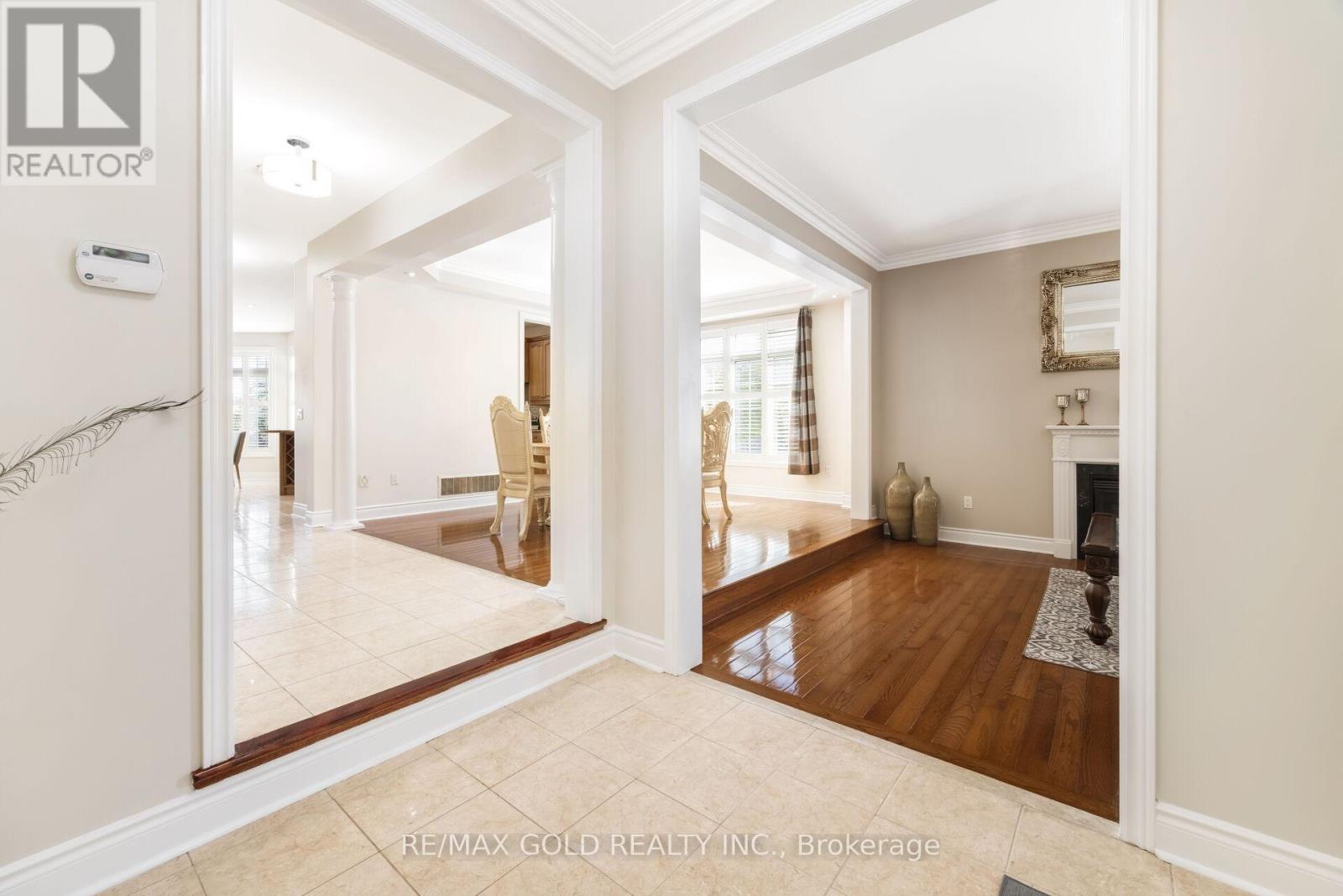 19 Eiffel Boulevard N, Brampton, Ontario  L6P 1V9 - Photo 7 - W12456771