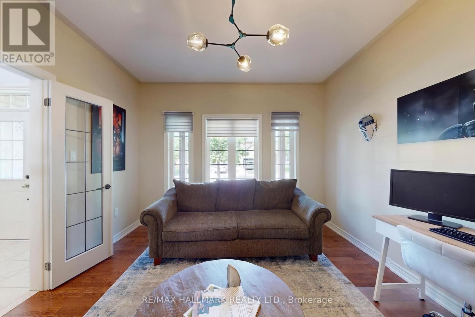 33 Borland Crescent, Caledon, Ontario  L7C 3M4 - Photo 21 - W12456776