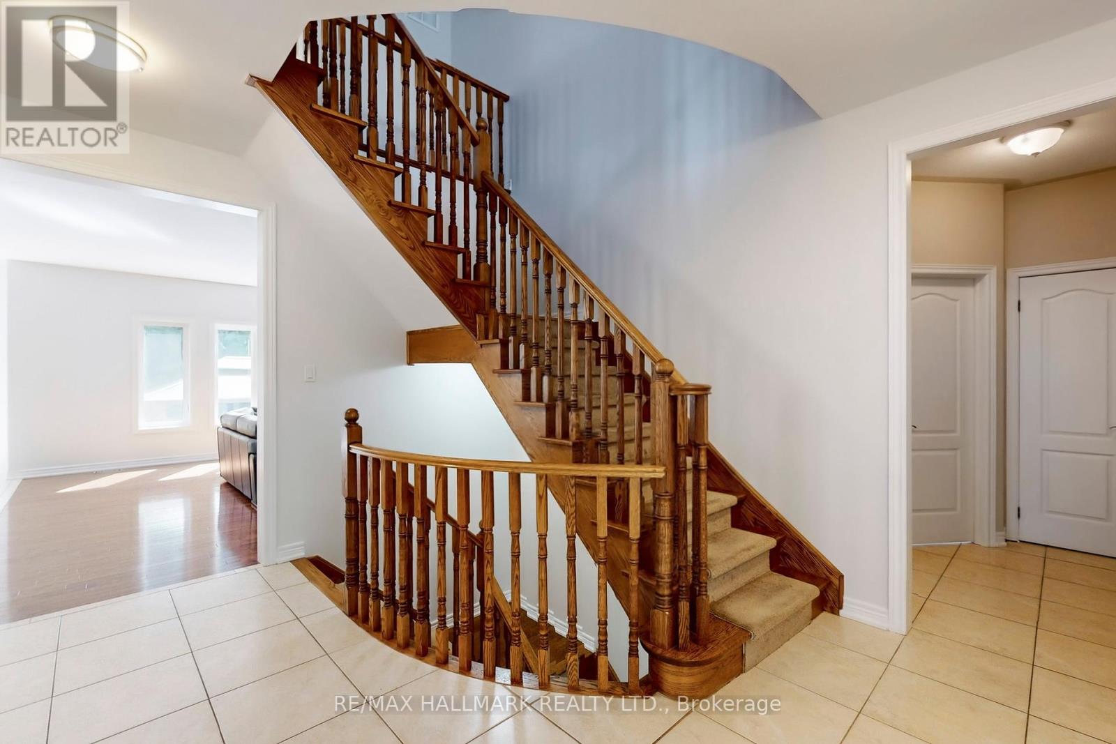 33 Borland Crescent, Caledon, Ontario  L7C 3M4 - Photo 28 - W12456776