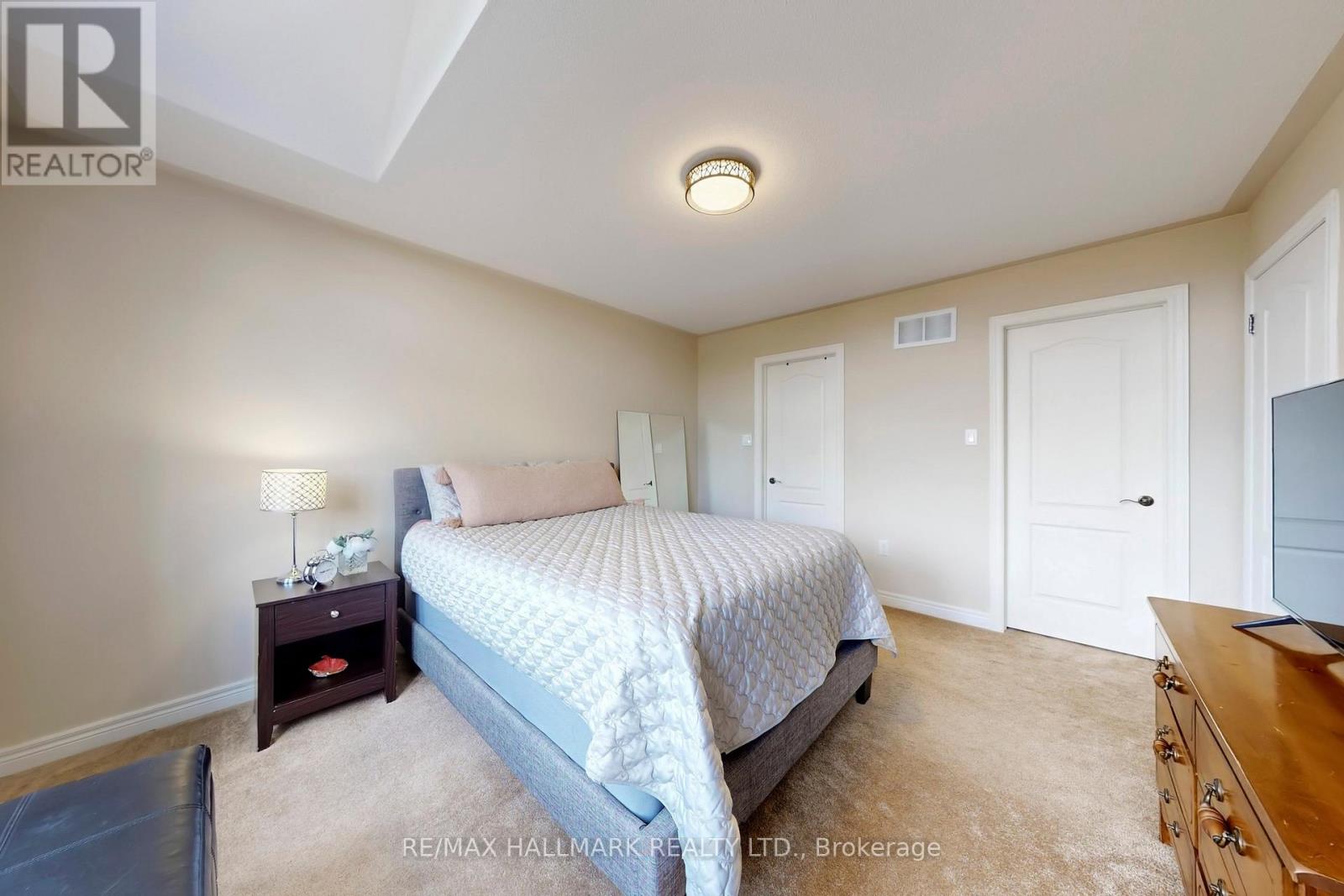 33 Borland Crescent, Caledon, Ontario  L7C 3M4 - Photo 43 - W12456776