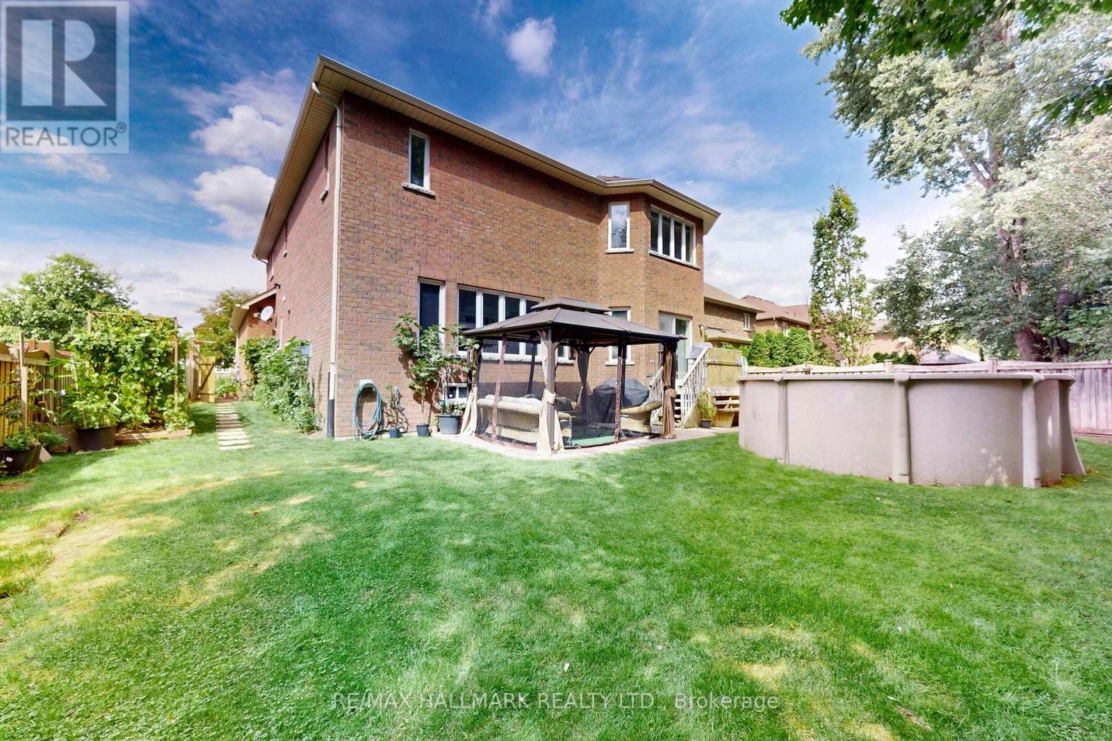 33 Borland Crescent, Caledon, Ontario  L7C 3M4 - Photo 48 - W12456776
