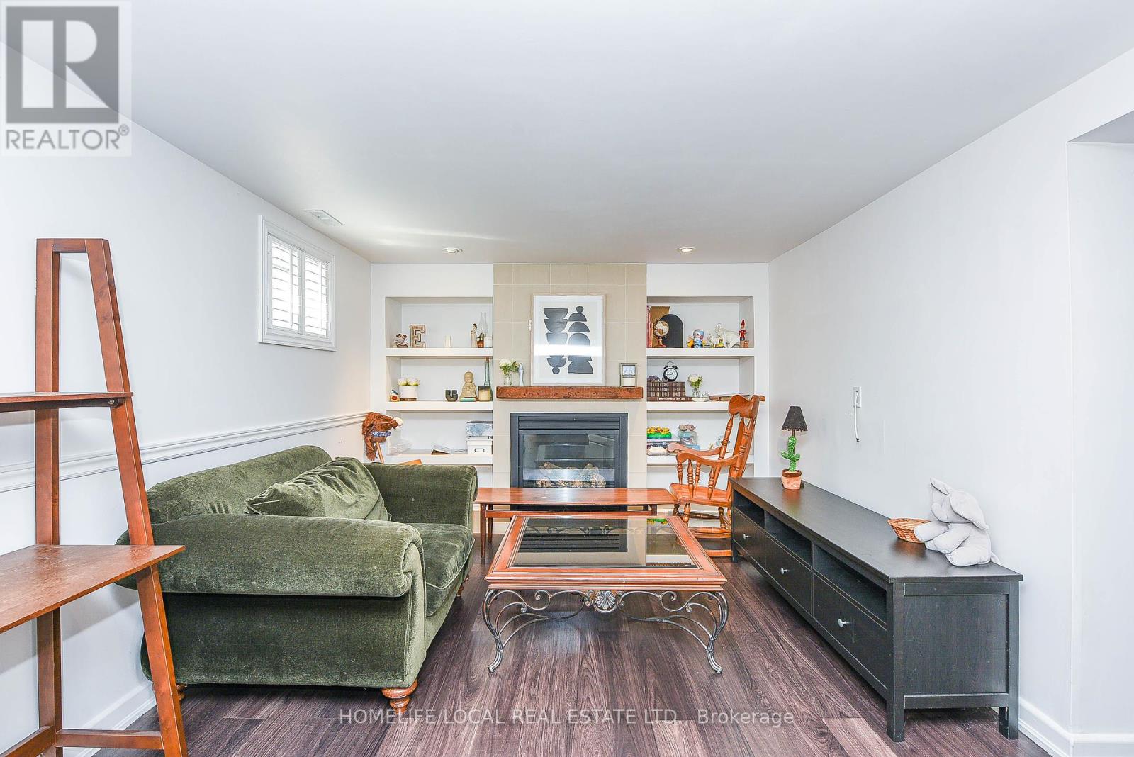 570 Exbury Crescent, Mississauga, Ontario  L5G 2P4 - Photo 11 - W12456823