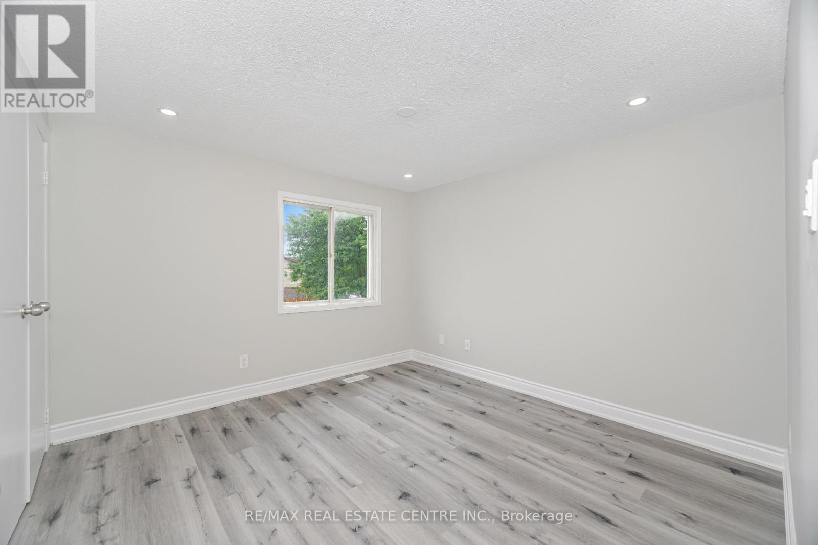 76 Moffatt Avenue, Brampton, Ontario  L6Y 2P3 - Photo 38 - W12456863