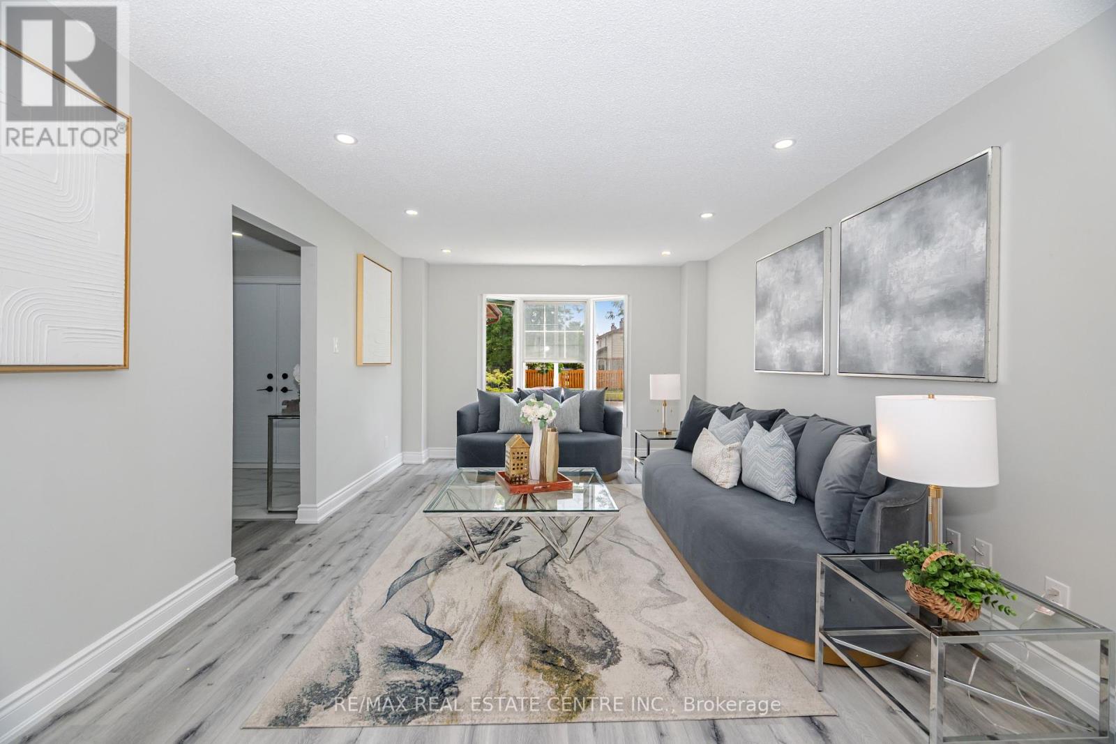 76 Moffatt Avenue, Brampton, Ontario  L6Y 2P3 - Photo 8 - W12456863