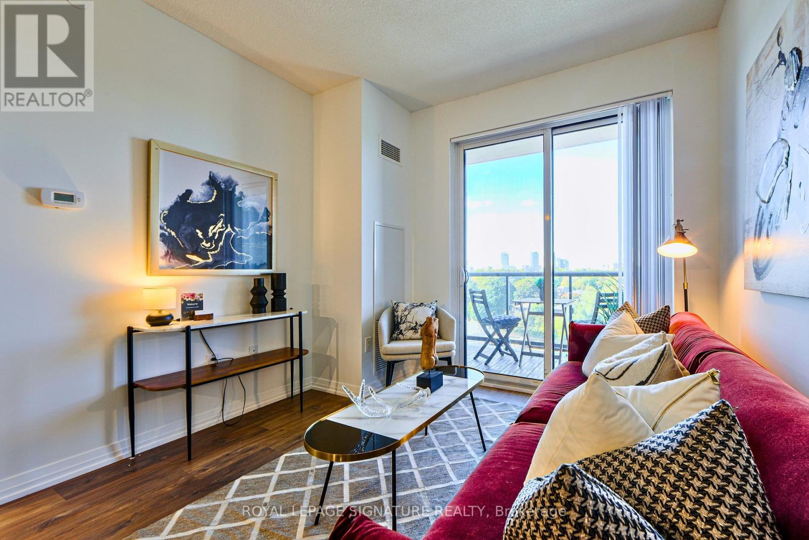 714 - 50 Thomas Riley Road, Toronto, Ontario  M9B 0C5 - Photo 3 - W12456869