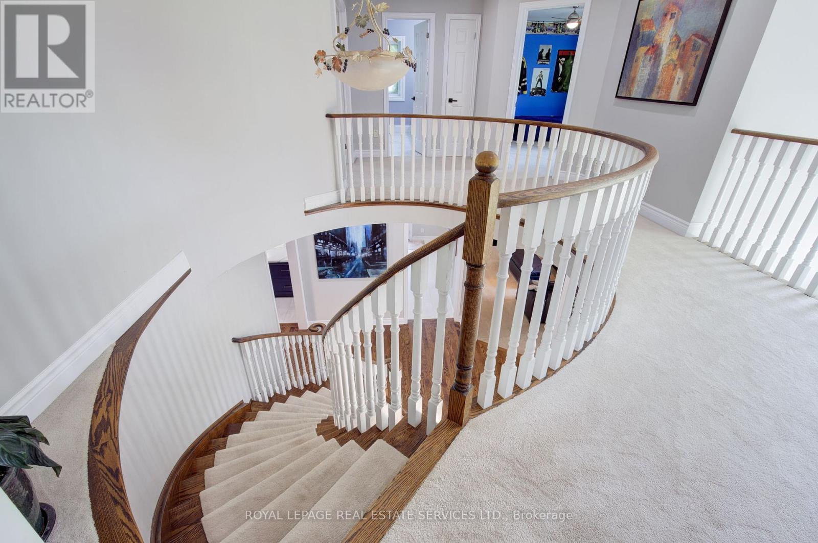 1079 Skyvalley Crescent, Oakville, Ontario  L6M 3L2 - Photo 19 - W12456880