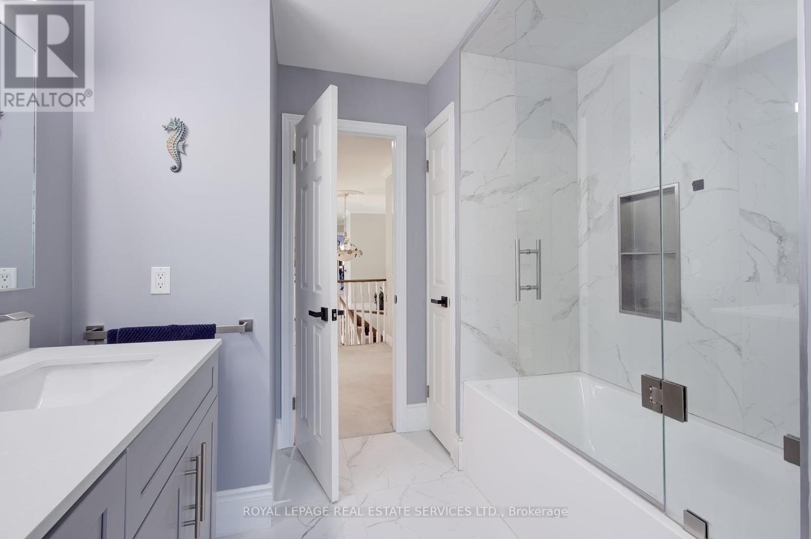 1079 Skyvalley Crescent, Oakville, Ontario  L6M 3L2 - Photo 27 - W12456880