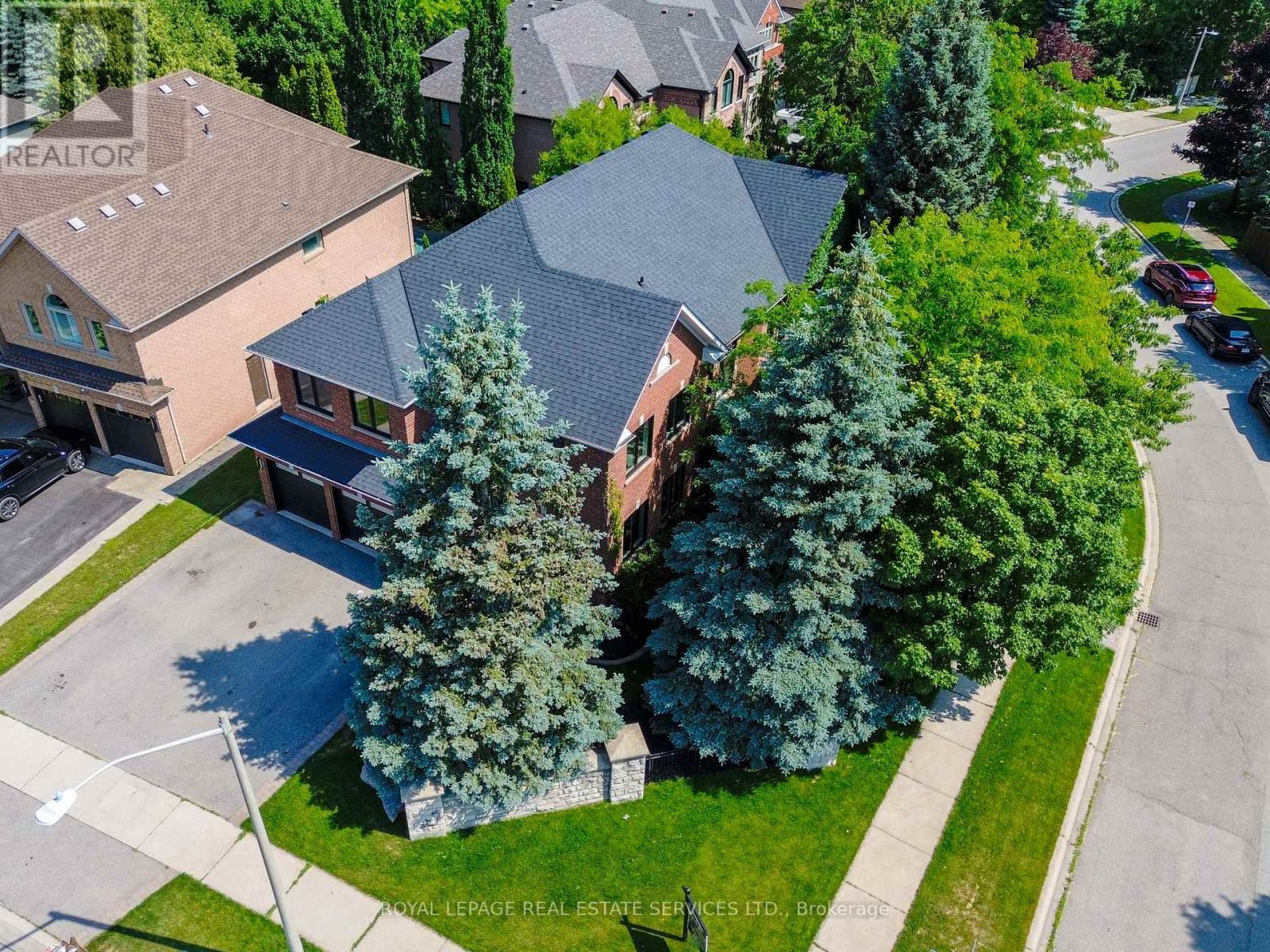 1079 Skyvalley Crescent, Oakville, Ontario  L6M 3L2 - Photo 47 - W12456880