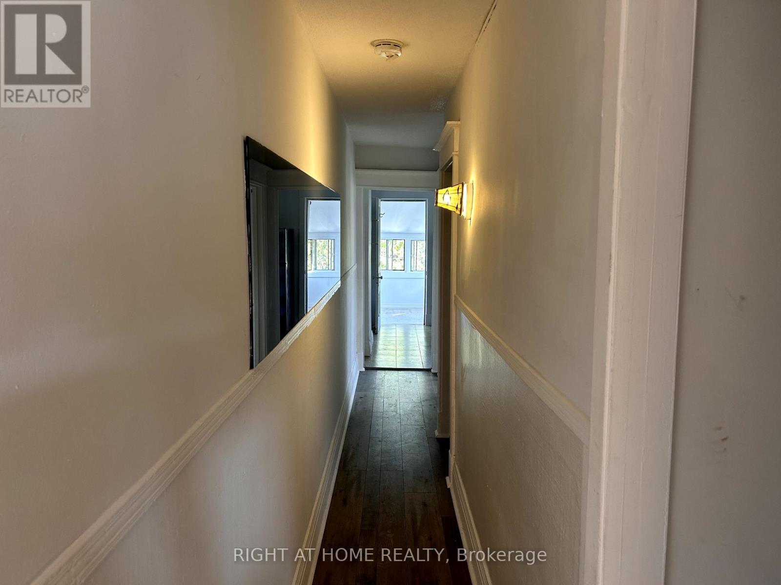 2 - 1039 Ossington Avenue W, Toronto, Ontario  M6G 3V9 - Photo 6 - W12456886