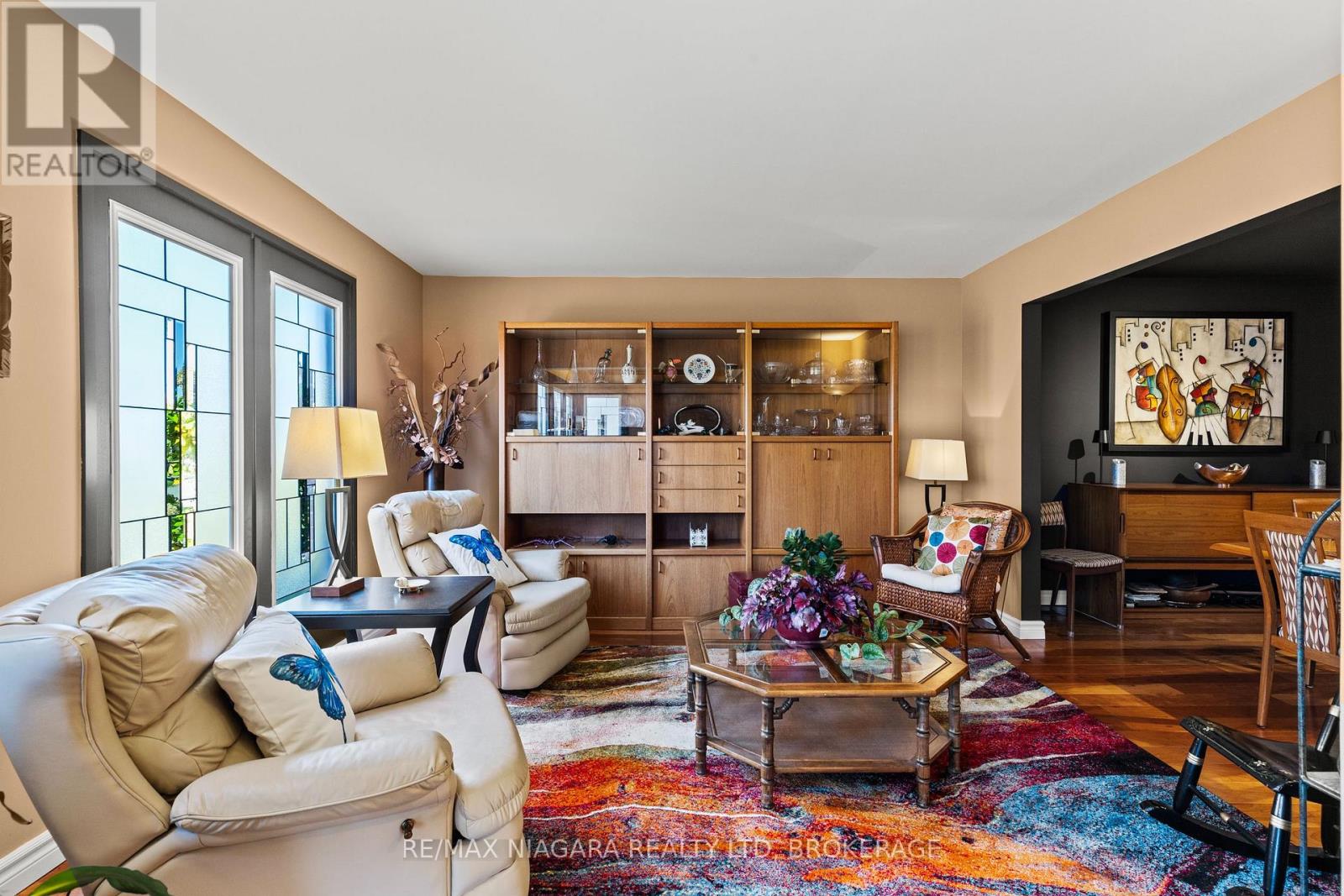 4 Karsam Court, Niagara-On-The-Lake (Town), Ontario  L0S 1J0 - Photo 15 - X12456908