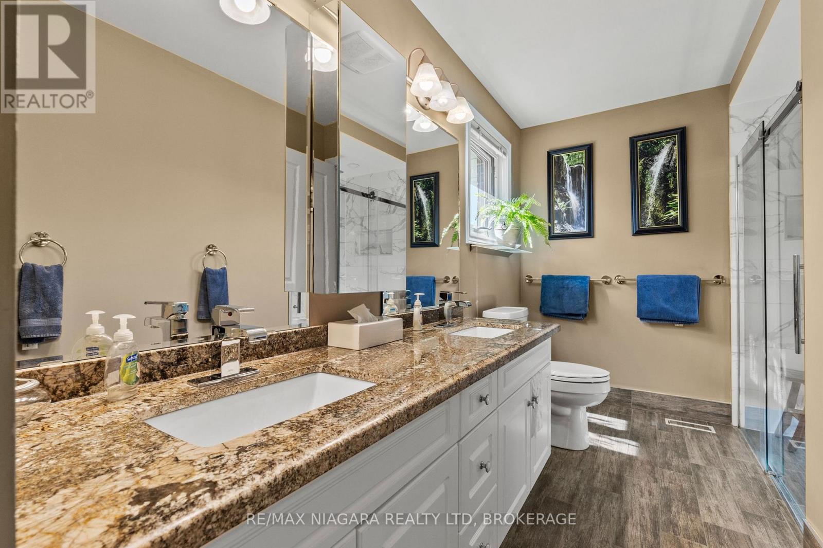 4 Karsam Court, Niagara-On-The-Lake (Town), Ontario  L0S 1J0 - Photo 18 - X12456908