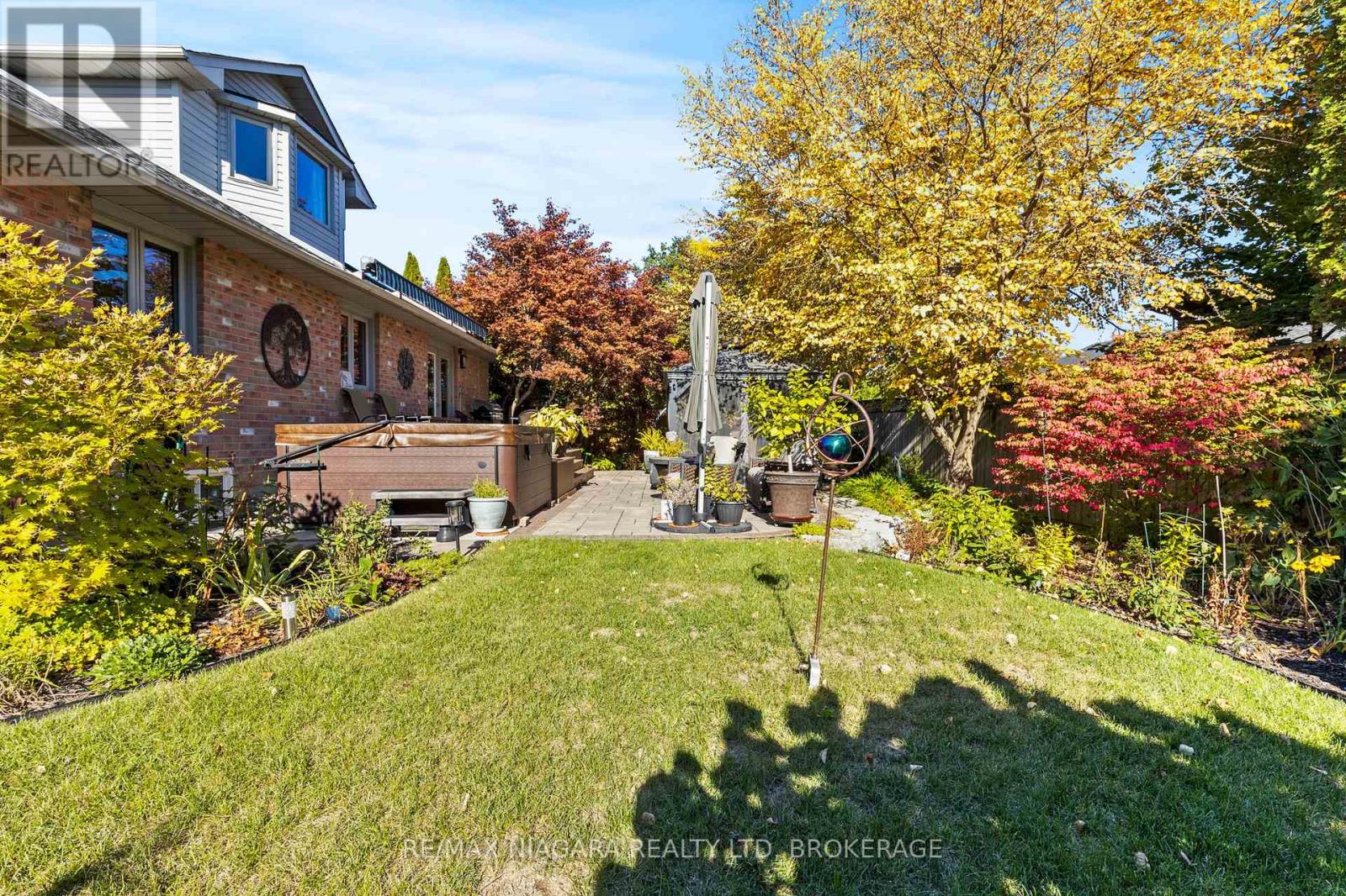 4 Karsam Court, Niagara-On-The-Lake (Town), Ontario  L0S 1J0 - Photo 42 - X12456908