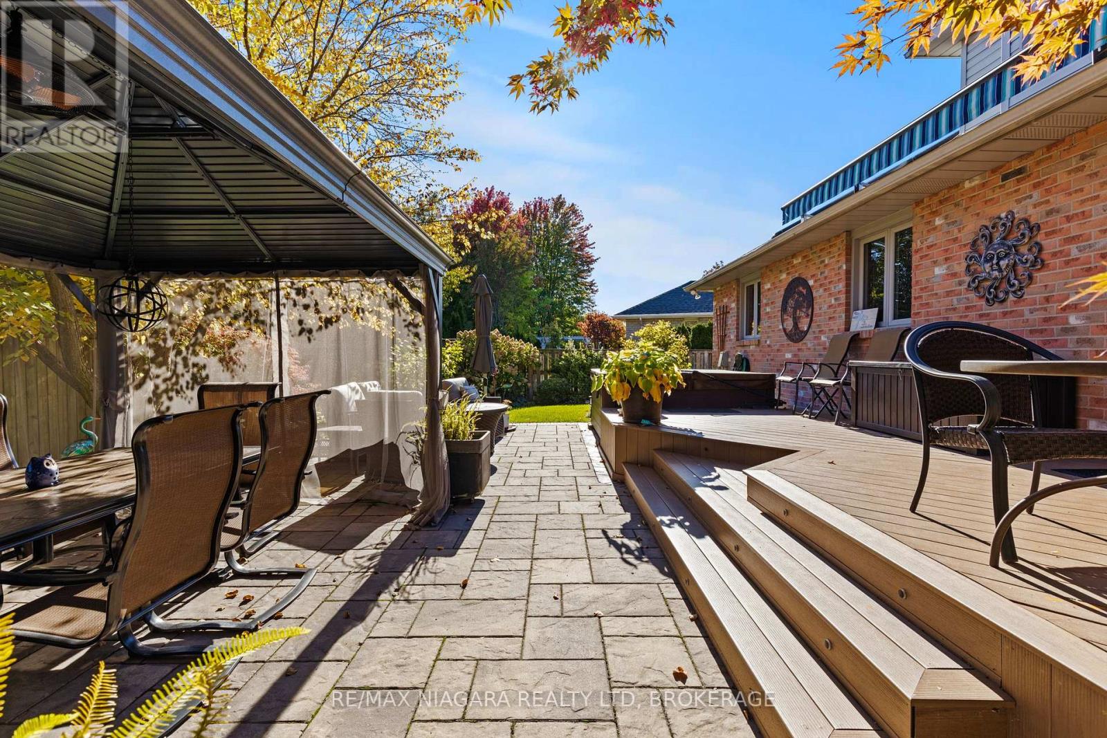 4 Karsam Court, Niagara-On-The-Lake, Ontario  L0S 1J0 - Photo 5 - X12456908