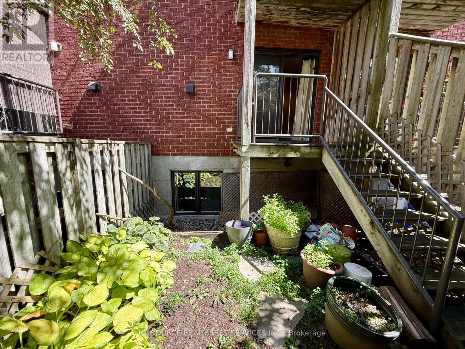 8 Blue Moon Private, Ottawa, Ontario  K1K 4K6 - Photo 10 - X12456794