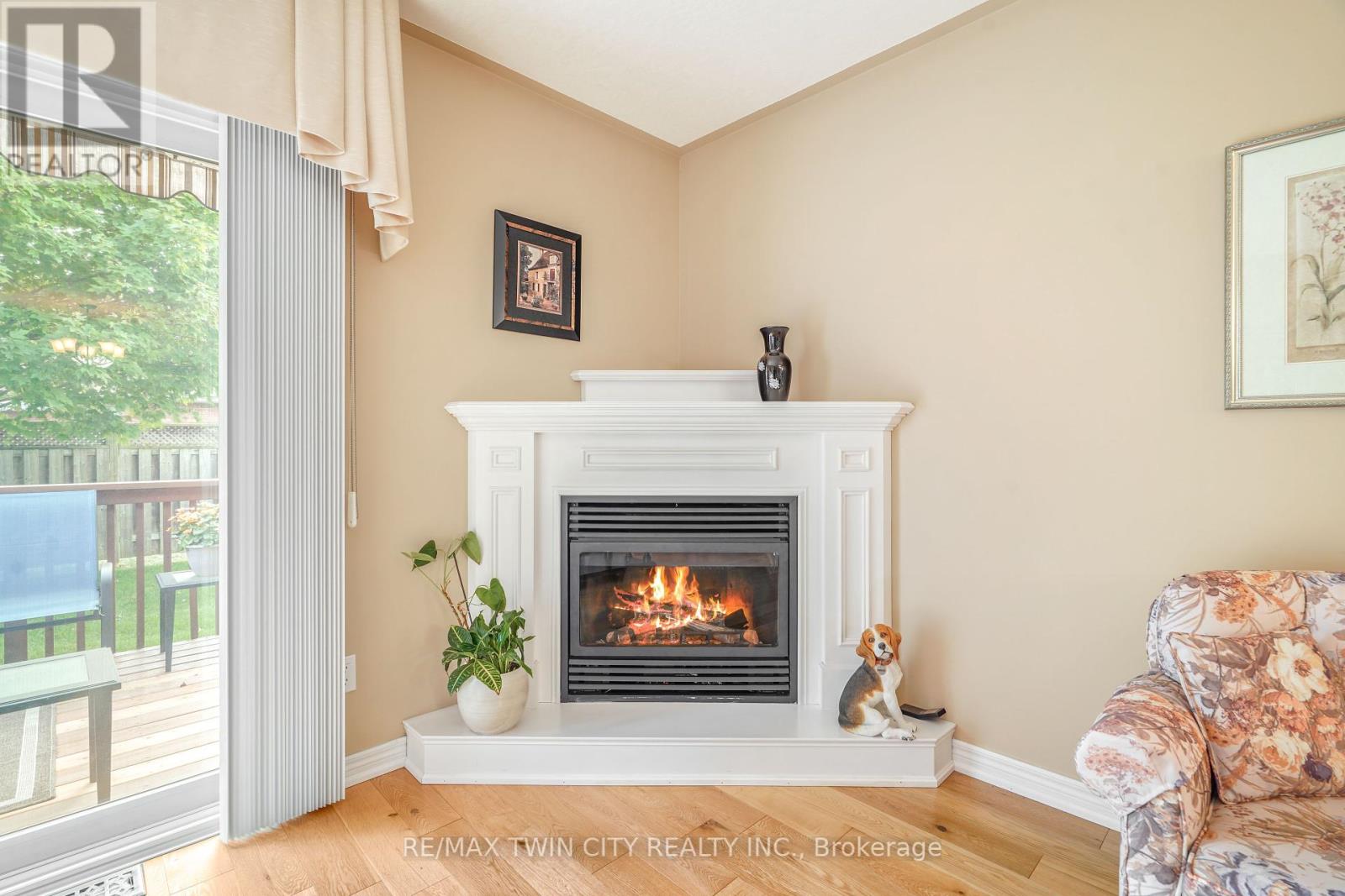 8 - 25 Cobden Court, Brantford, Ontario  N3R 8B5 - Photo 17 - X12456822