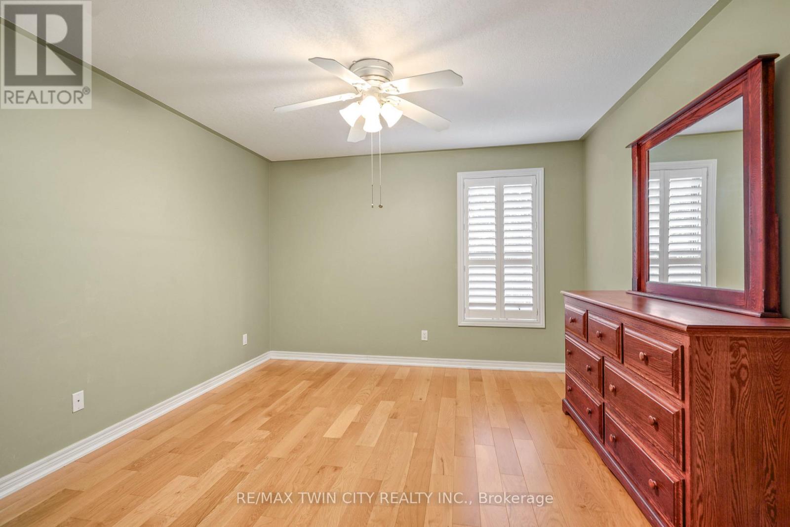 8 - 25 Cobden Court, Brantford, Ontario  N3R 8B5 - Photo 19 - X12456822