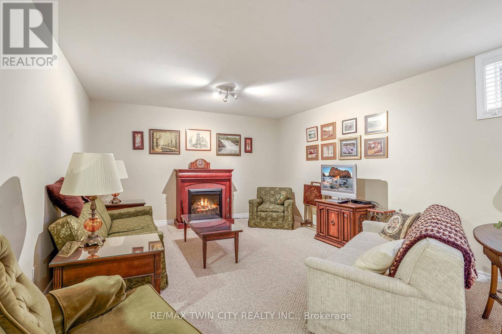 8 - 25 Cobden Court, Brantford, Ontario  N3R 8B5 - Photo 25 - X12456822