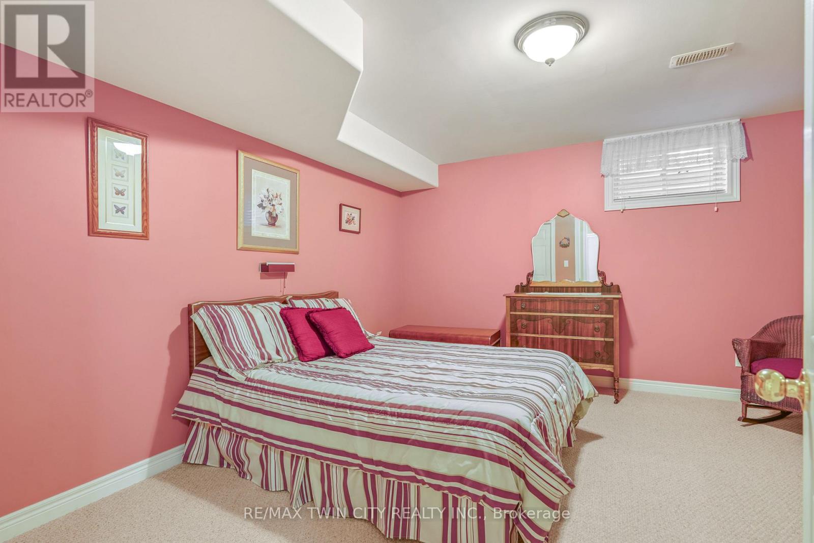 8 - 25 Cobden Court, Brantford, Ontario  N3R 8B5 - Photo 33 - X12456822