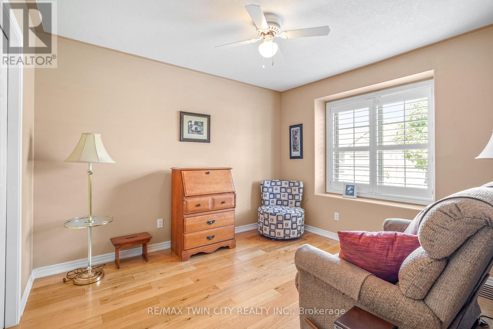 8 - 25 Cobden Court, Brantford, Ontario  N3R 8B5 - Photo 6 - X12456822