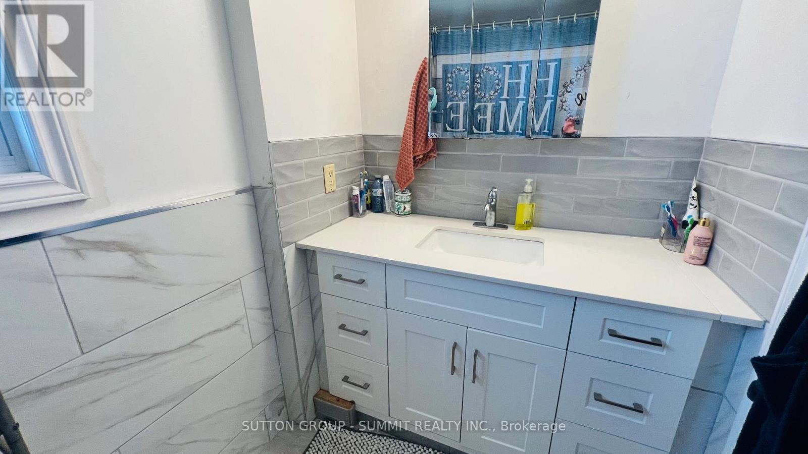 84 East West Line, Niagara-On-The-Lake, Ontario  L0S 1J0 - Photo 25 - X12456828