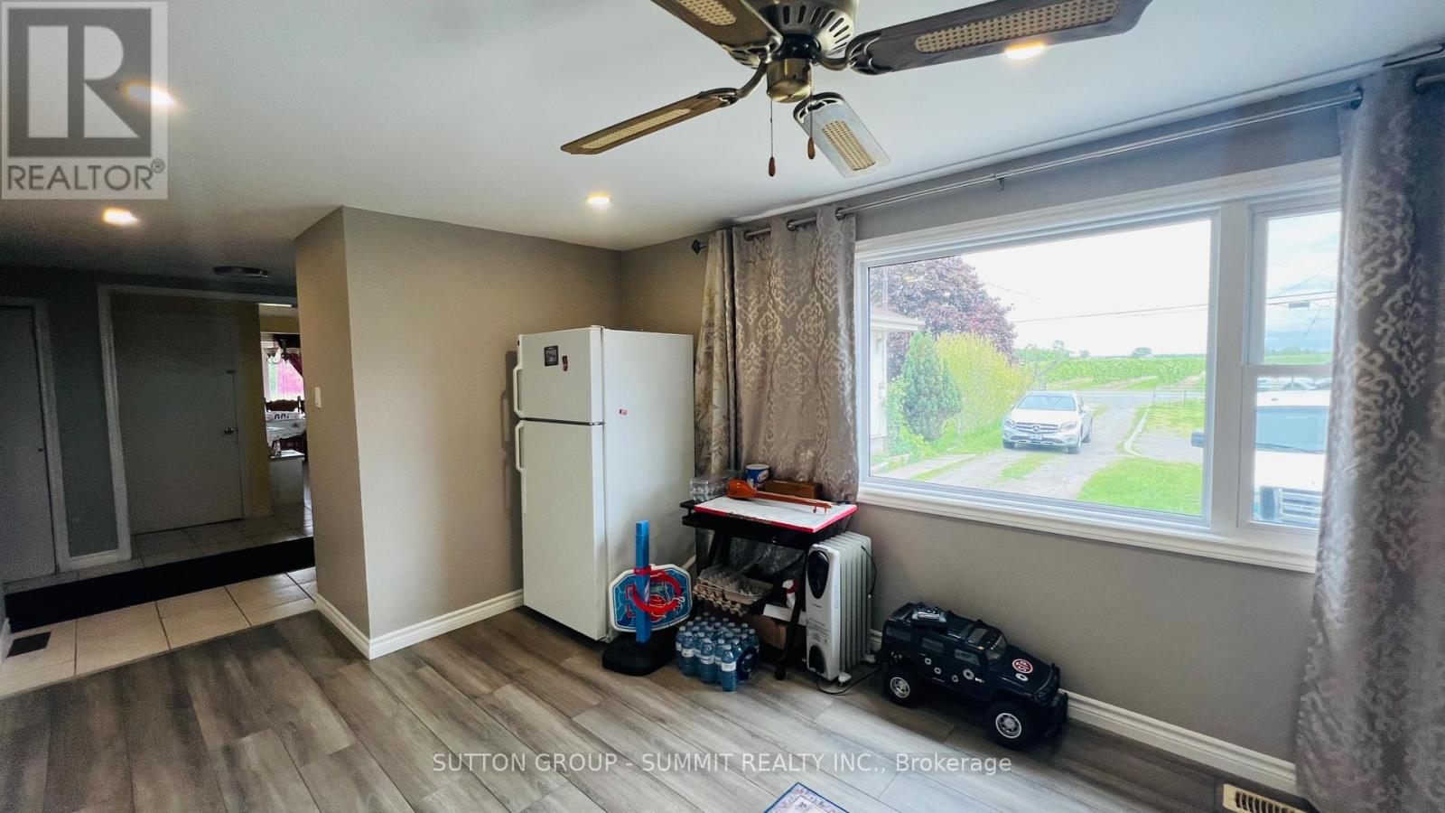 84 East West Line, Niagara-On-The-Lake, Ontario  L0S 1J0 - Photo 30 - X12456828
