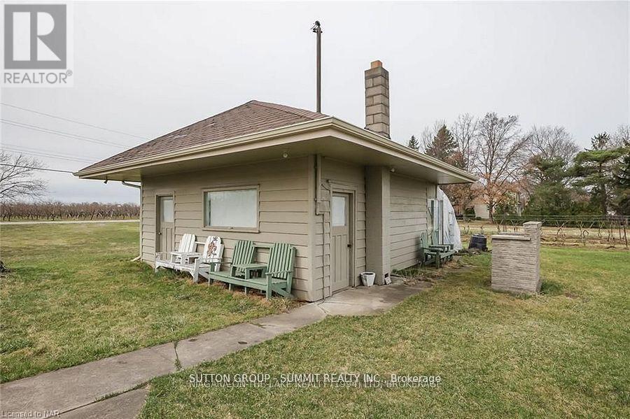 84 East West Line, Niagara-On-The-Lake, Ontario  L0S 1J0 - Photo 38 - X12456828