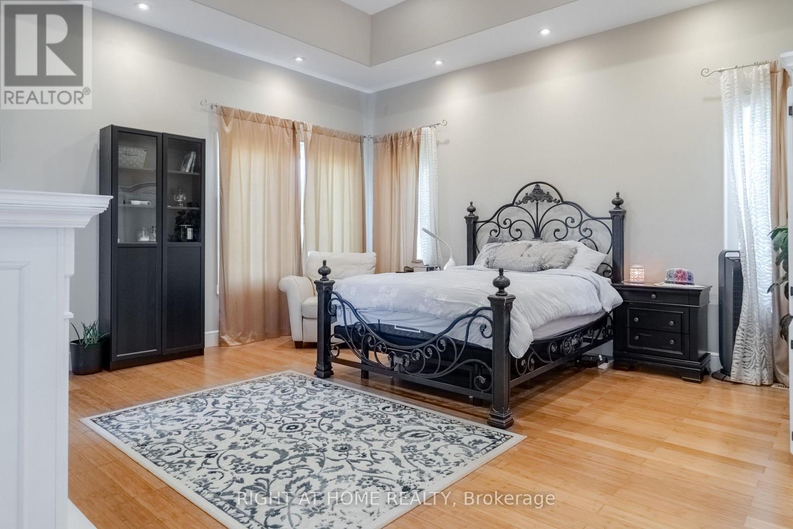 843 County Rd 2, Lakeshore, Ontario  N0R 1A0 - Photo 15 - X12456848