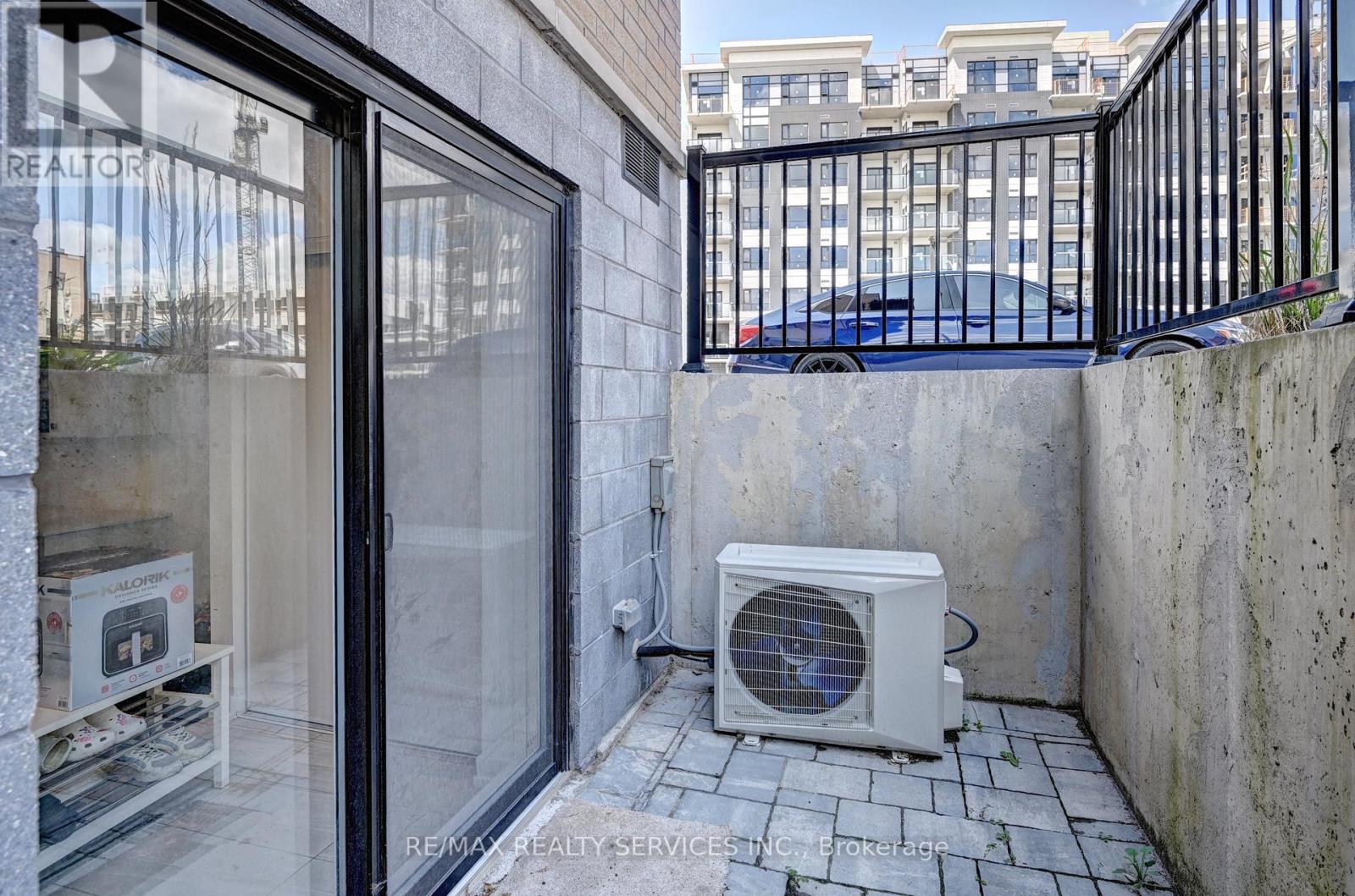 B9 - 10 Palace Street, Kitchener, Ontario  N3E 0J3 - Photo 28 - X12456871